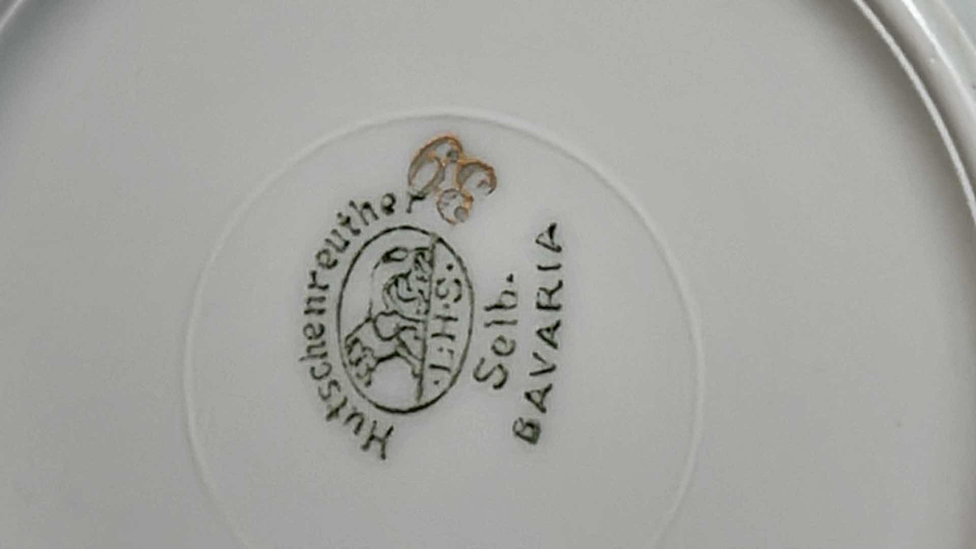 Photo 1 of HUTSCHENREUTHER LHS SELB THE BLENHEIM BAVARIA DISHES GOLD RIMMED PLATES
