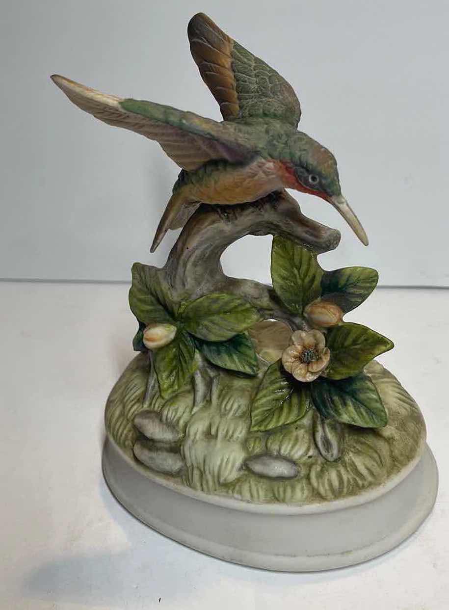 Photo 1 of VINTAGE LEFTON BIRD & MORE, INCLUDING MUSICAL FIGURINE