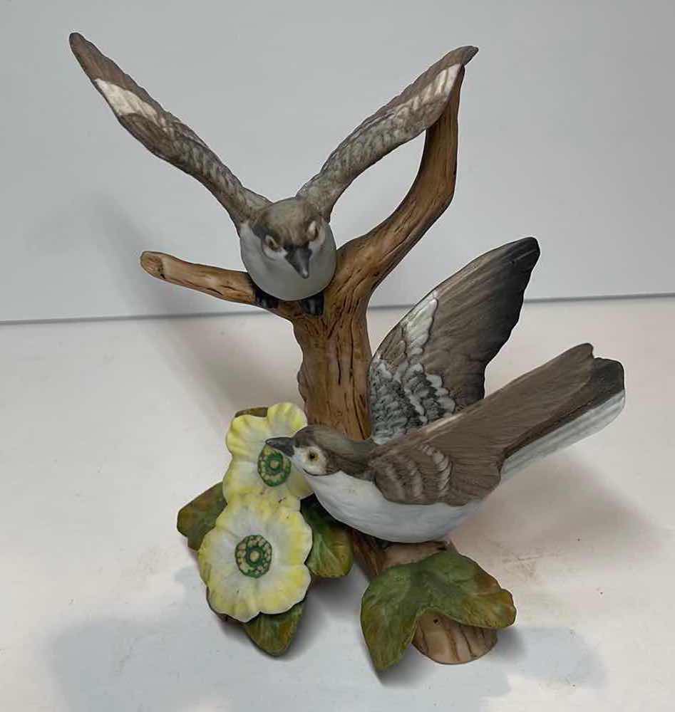 Photo 1 of VINTAGE LEFTON BIRD & MORE, INCLUDING MUSICAL FIGURINE