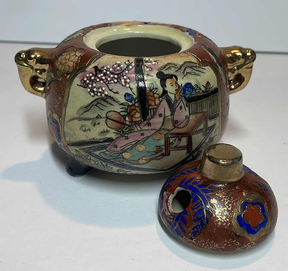 Photo 1 of VINTAGE ASIAN 3-LEG CERAMIC INCENSE BURNER HAND PAINTED GOLD GILT HANDLES