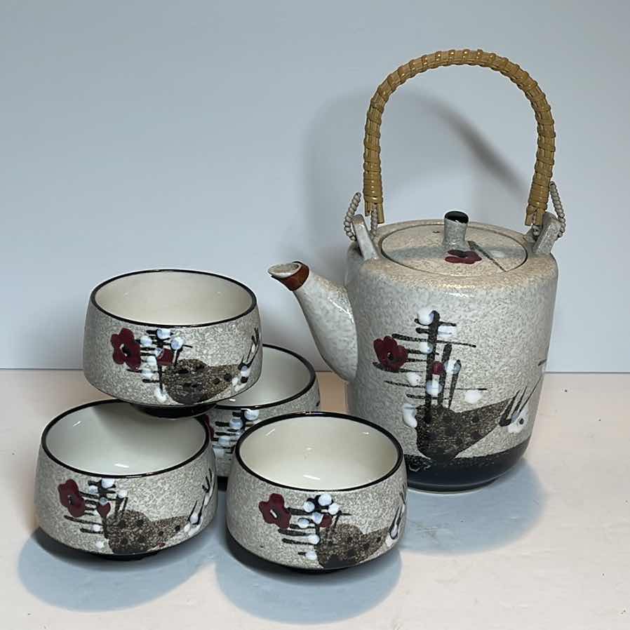 Photo 1 of VINTAGE JAPANESE ORTAGIRI TEA SET