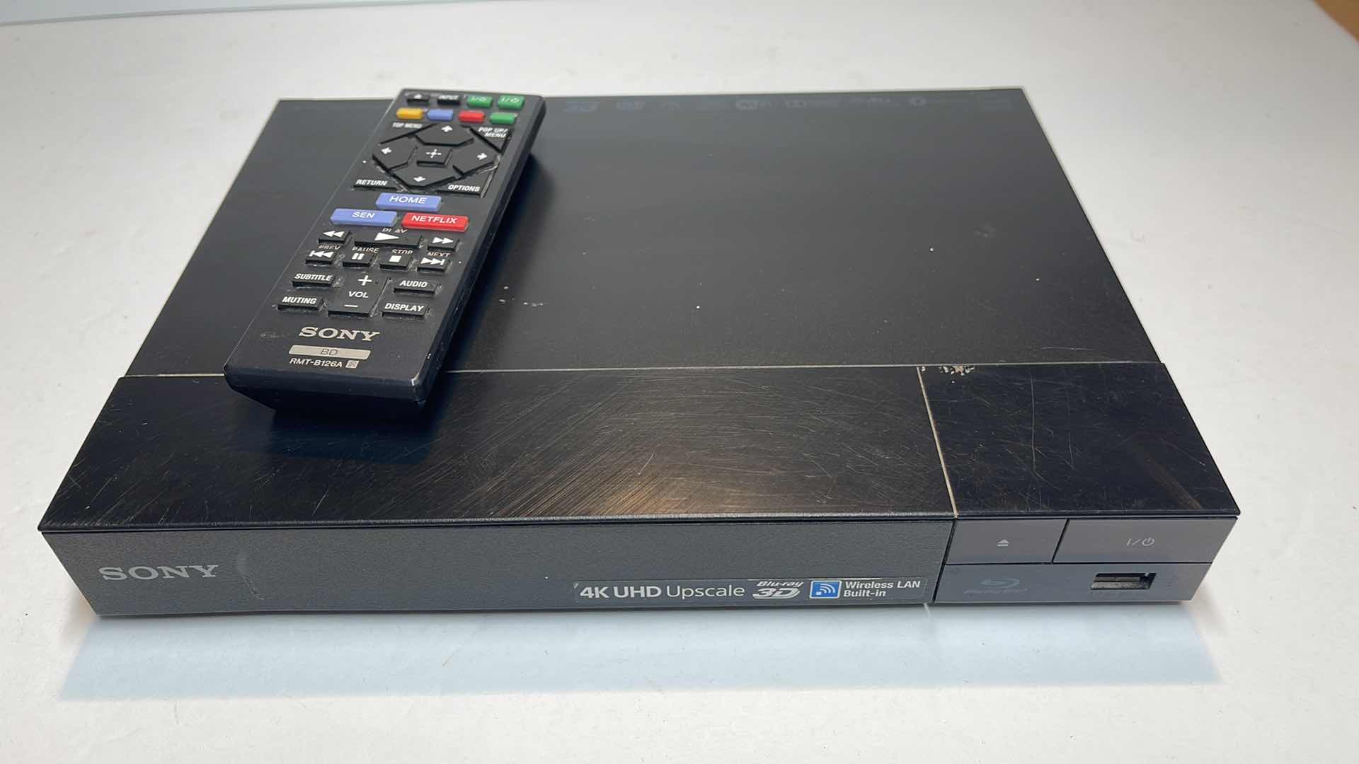 Photo 1 of SONY BLU-RA PLAYER / DVD PLAYER MODEL # BDP-S6500