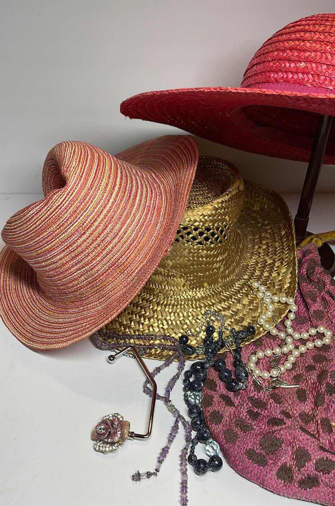 Photo 1 of FUN IN THE SUN VINTAGE HATS & HAND BAG