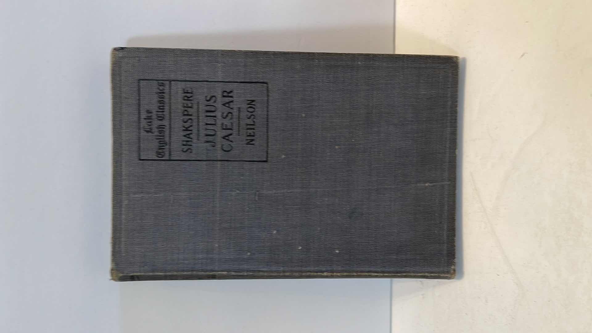 Photo 1 of VINTAGE LAKE ENGLISH CLASSICS "SHAKSPERE, JULIUS CAESAR BOOK