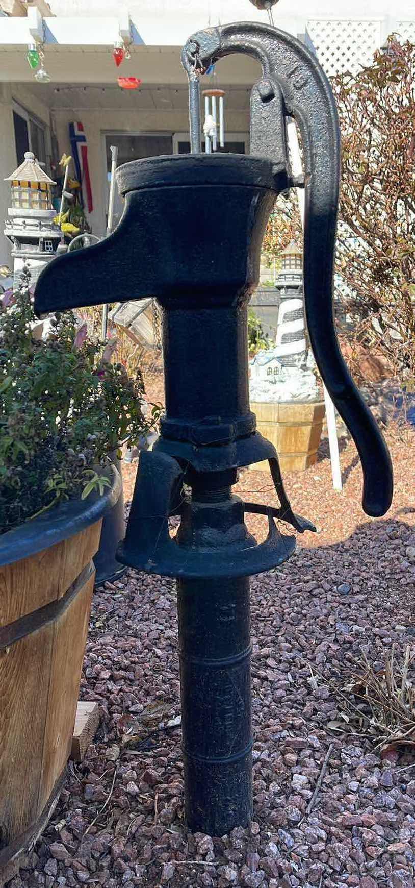 Photo 3 of IRON OUTDOOR WATERING PUMP