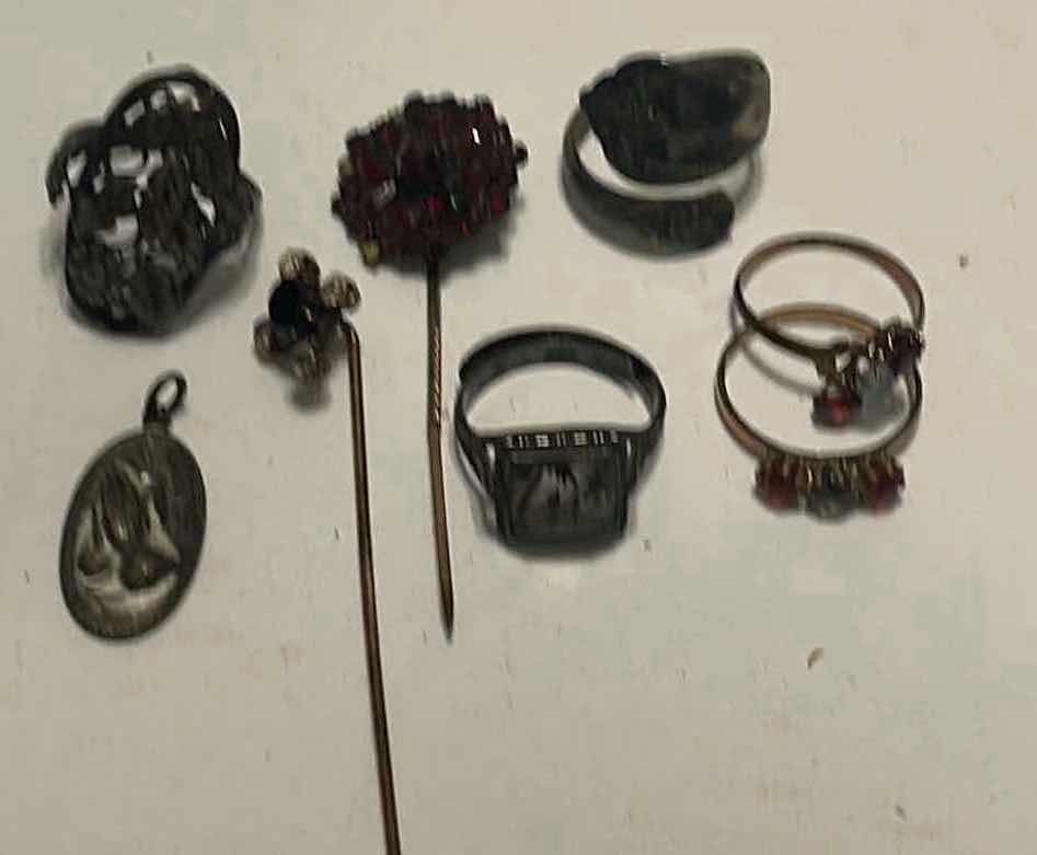 Photo 1 of RARE VINTAGE COSTUME JEWELRY