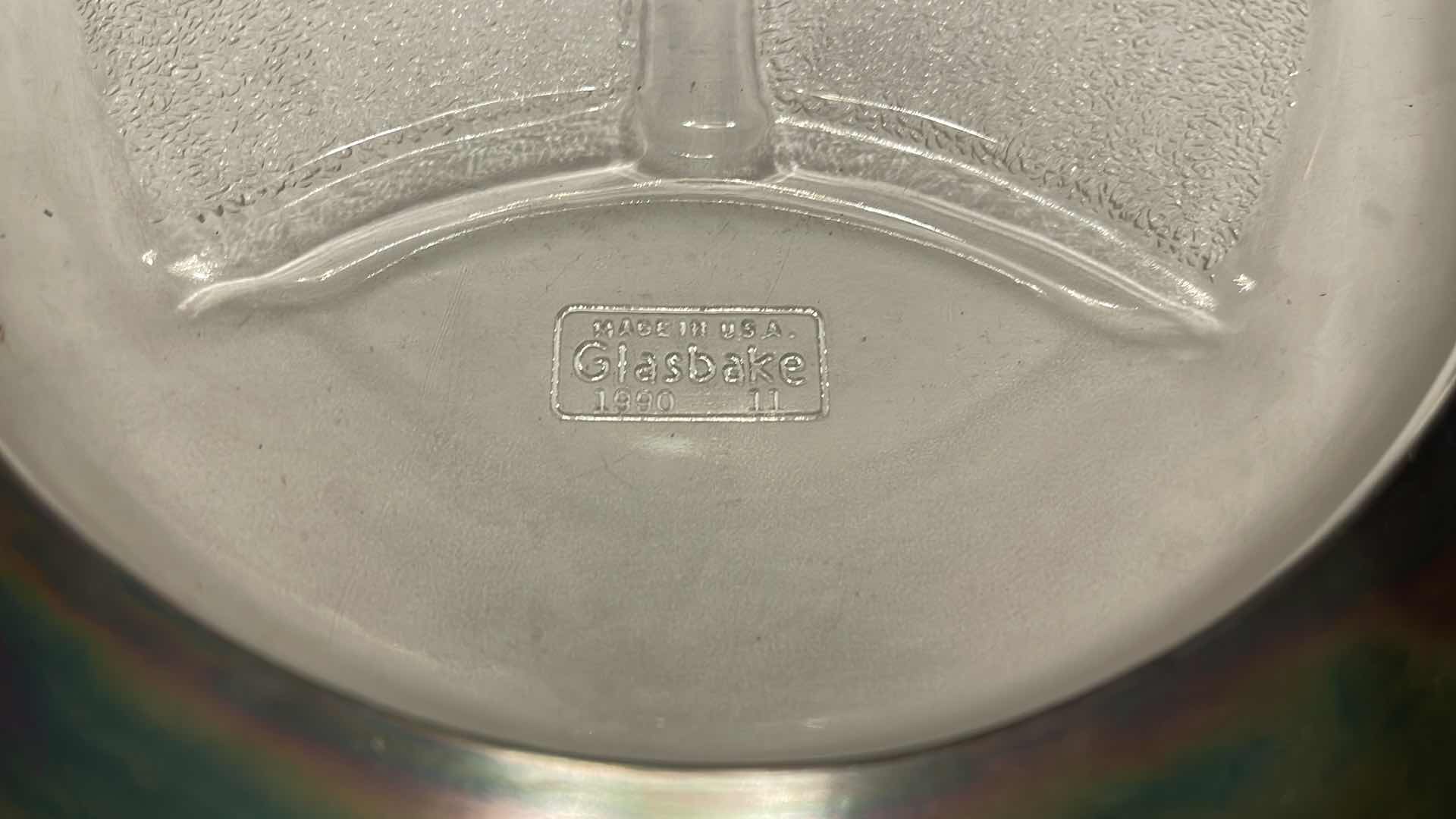 Photo 1 of VINTAGE GLASSBAKE OVENWARE MEAT SERVING PLATTER W/ SILVER TRIM - RETAIL PRICE $41.00