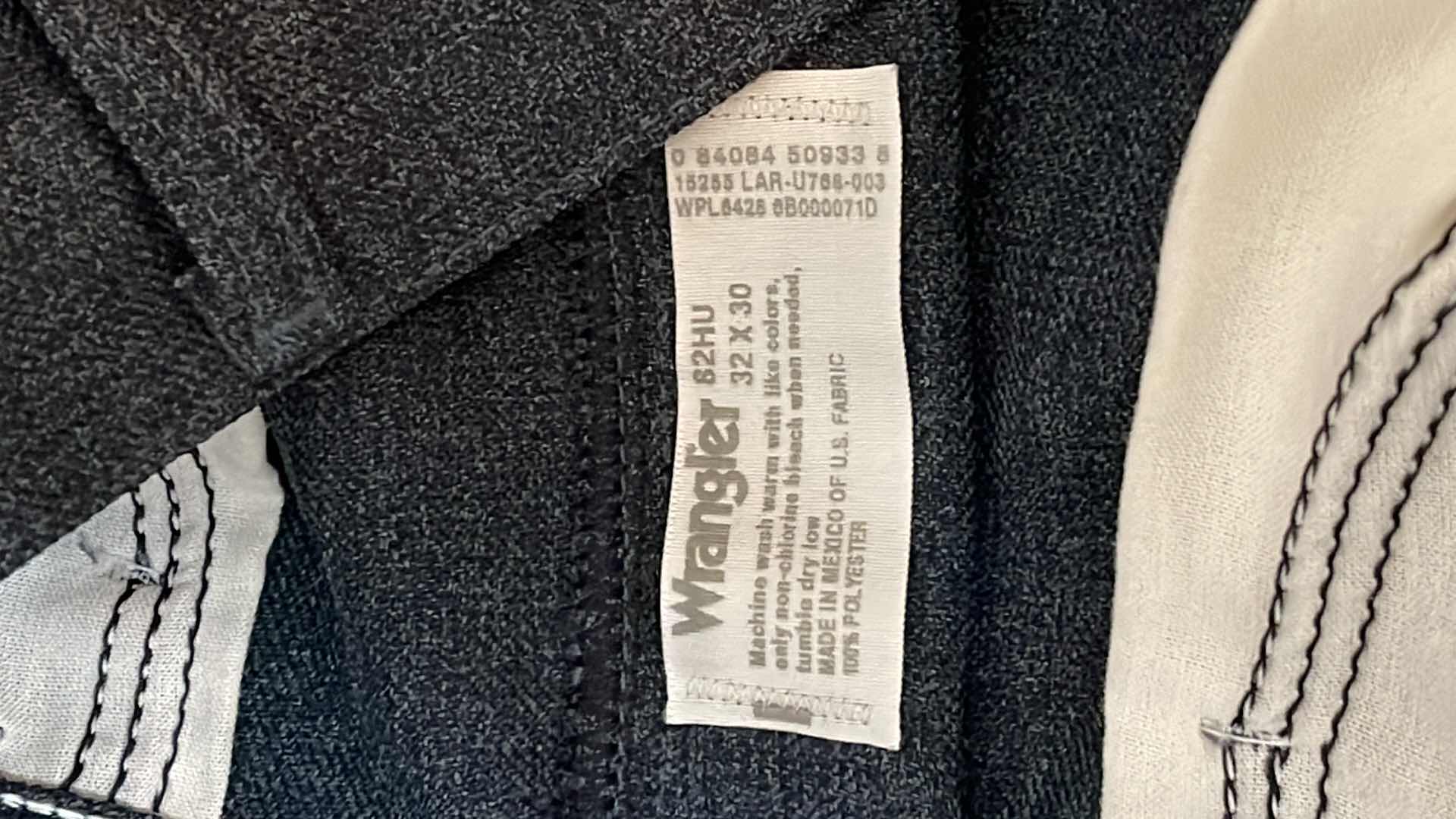 Photo 2 of VINTAGE WRANGLER RANCHER - BOOT CUT  SIZE 32 x 30 - RETAIL PRICE $65.00