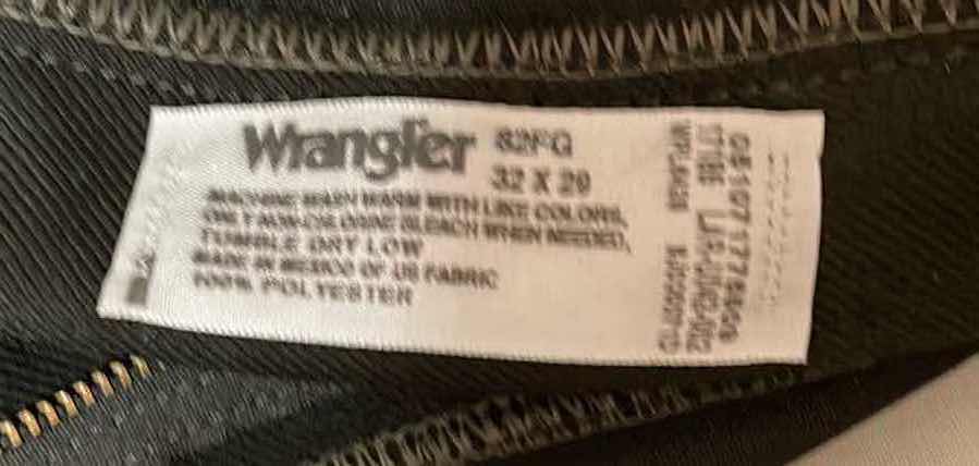 Photo 1 of VINTAGE WRANGLER RANCHER - BOOT CUT  SIZE 32 x 30 - RETAIL PRICE $65.00