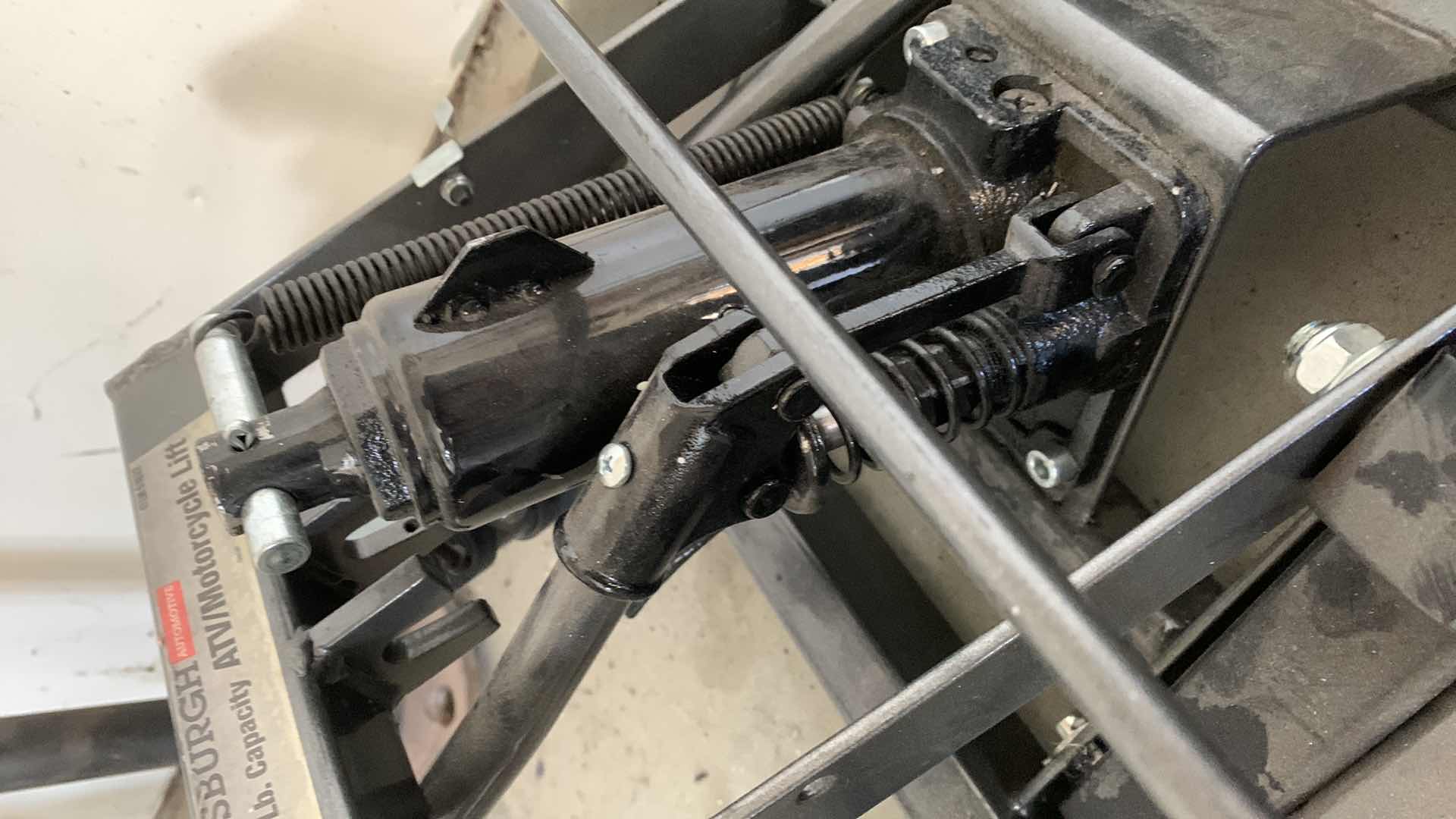 Photo 1 of AUTO PARTS-PITTSBURGHAUTOMOTIVE 1500 LB CAPACITY ATV/MOTORCYCLE LIFT