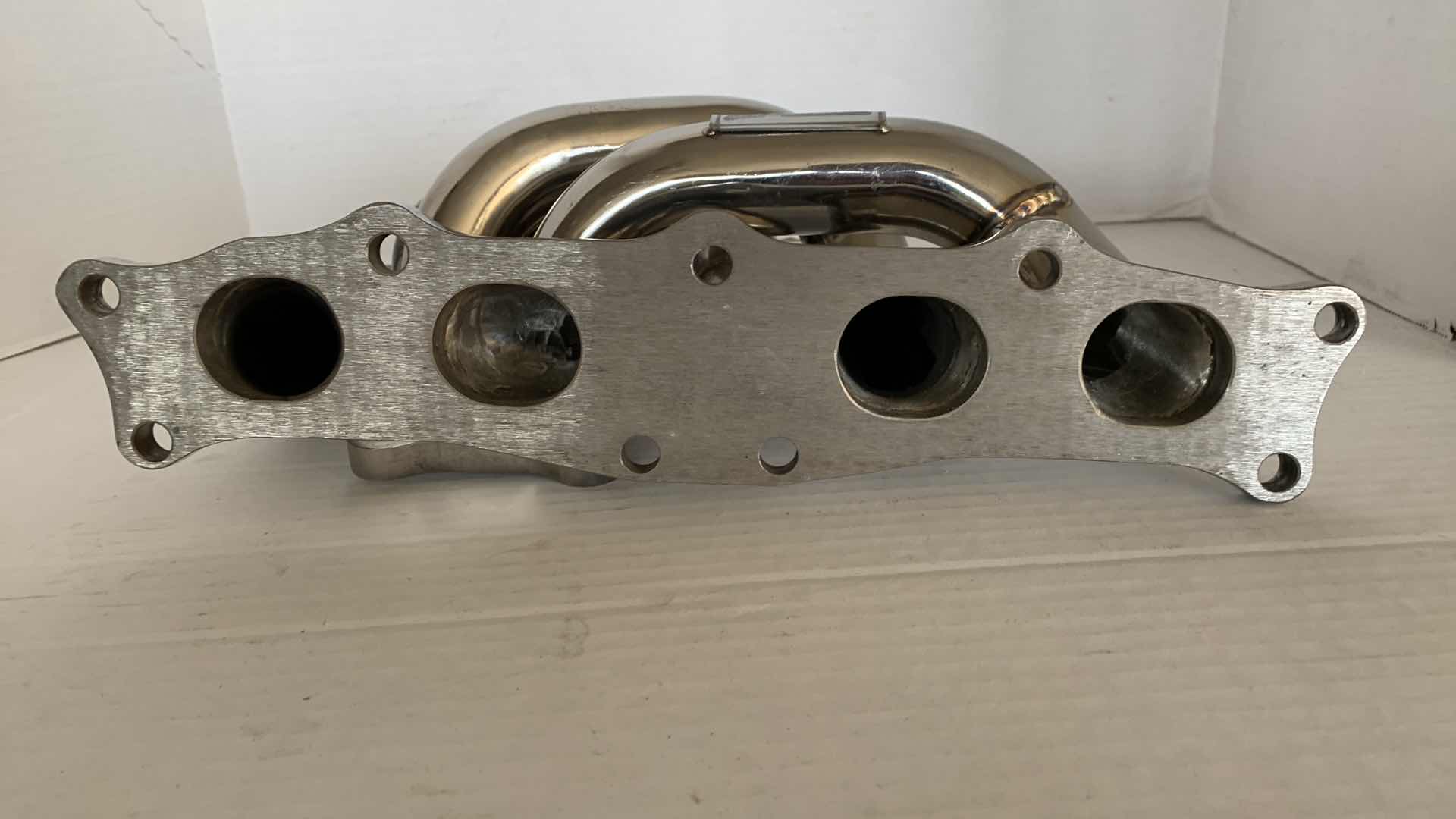 Photo 1 of AUTOMOBILE ENGINE XD2 RACING EXHAUST MANIFOLD