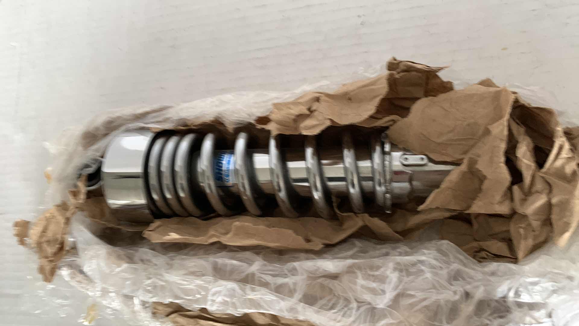 Photo 1 of 2-VT750 SHOWA SHOCKS MCR-A01-BRAND NEW-AUTO PARTS
