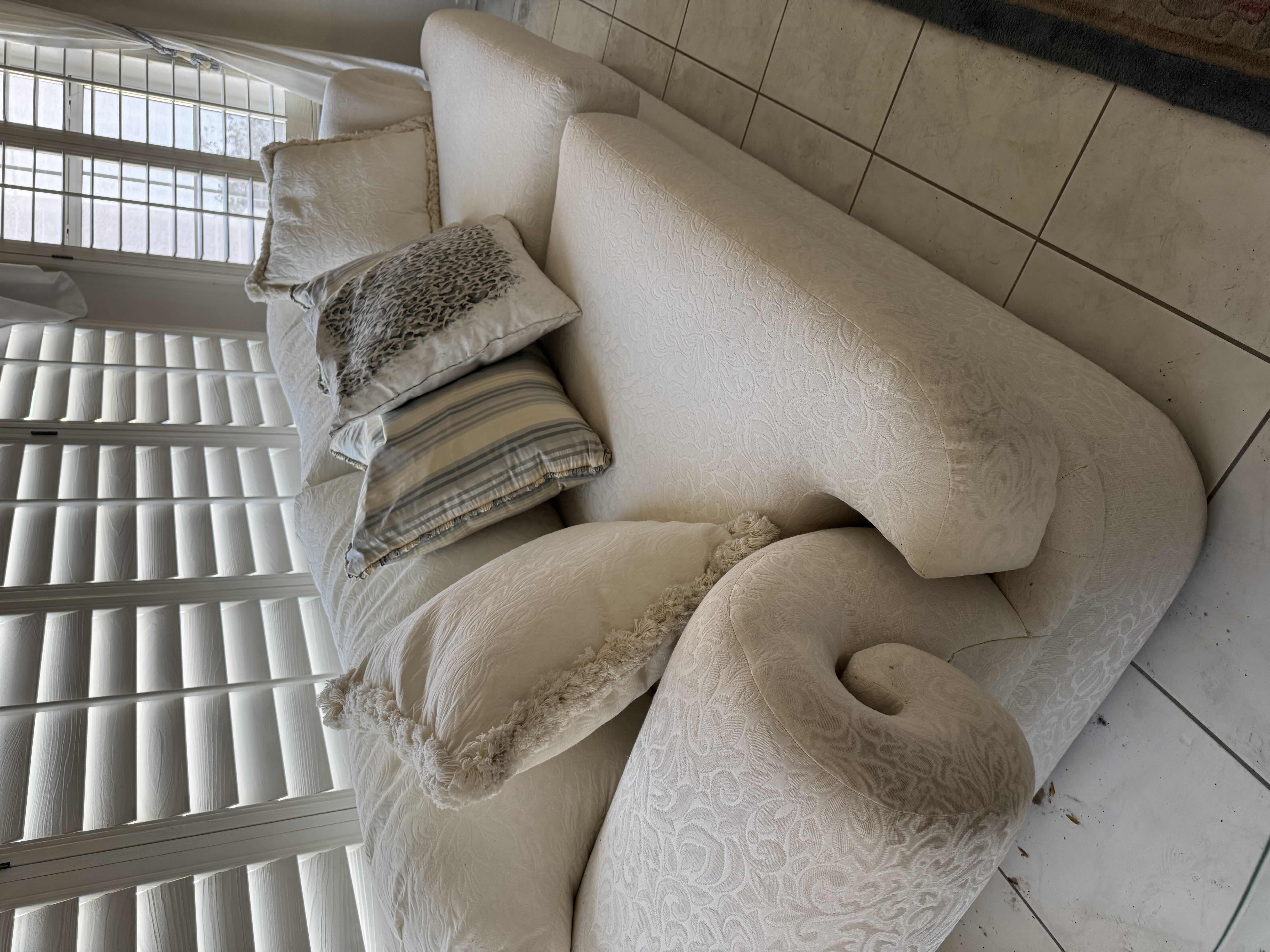 Photo 3 of WHITE JACQUARD FRENCH REVIVAL STYLE SOFA 92”