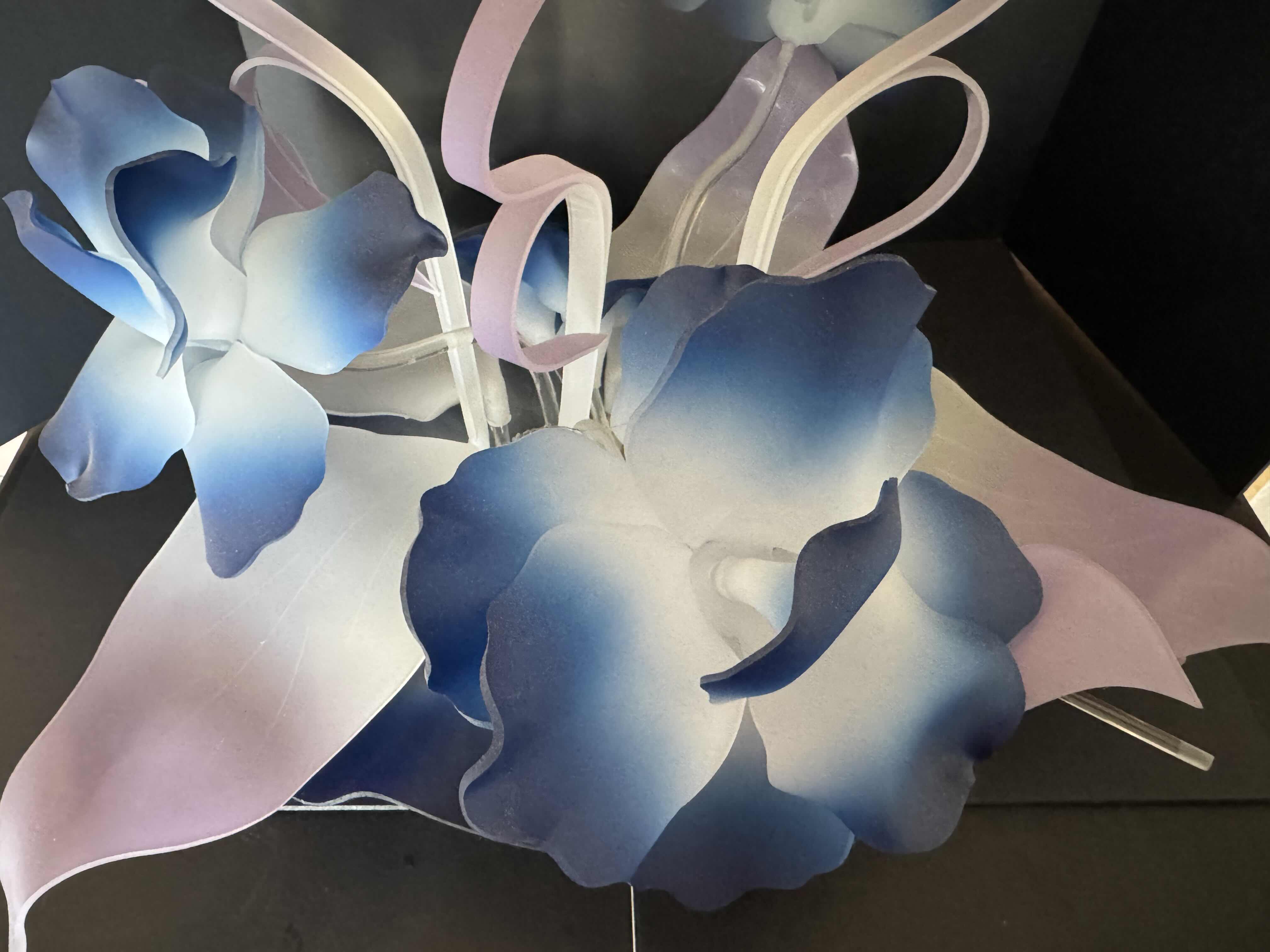 Photo 1 of HOME DECOR. FLORAL RESIN/ACRYLIC CENTERPIECE.