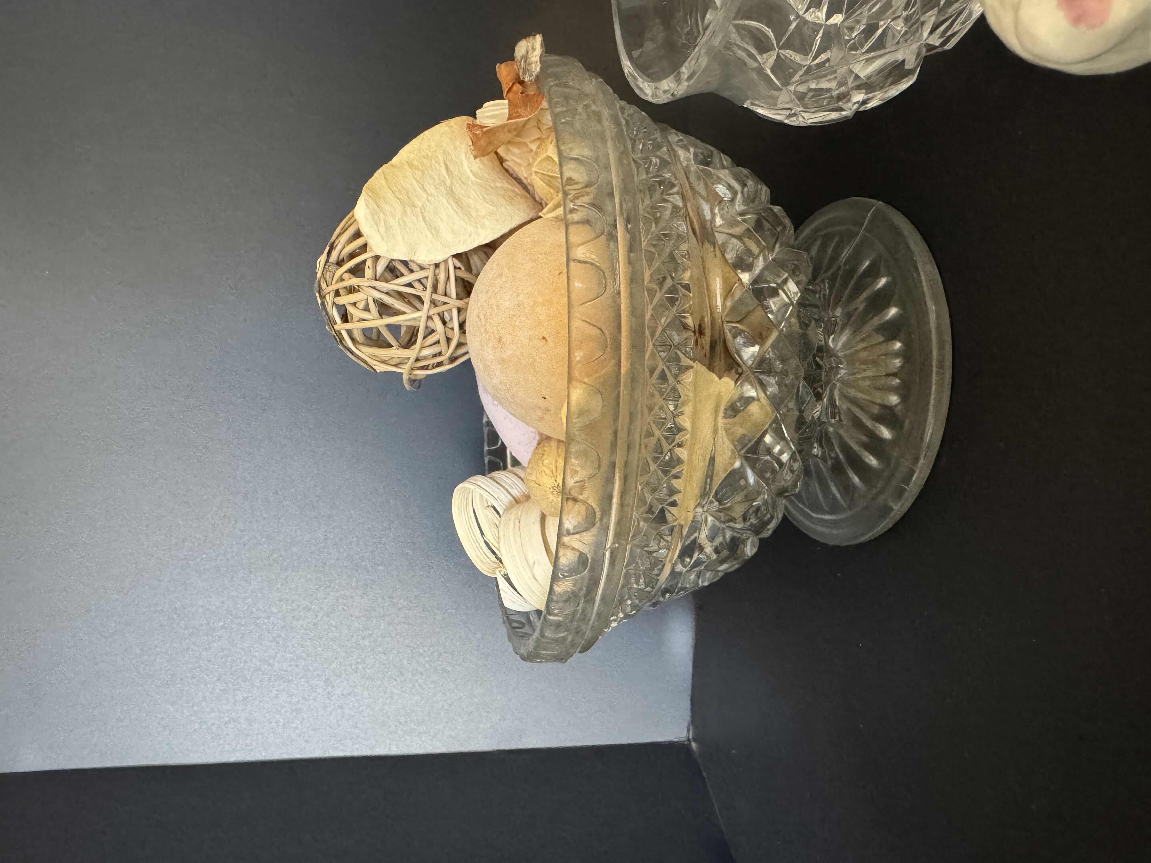 Photo 2 of 4-VINTAGE HOME DECOR CHRYSTAL AND CERAMIC PIECES.