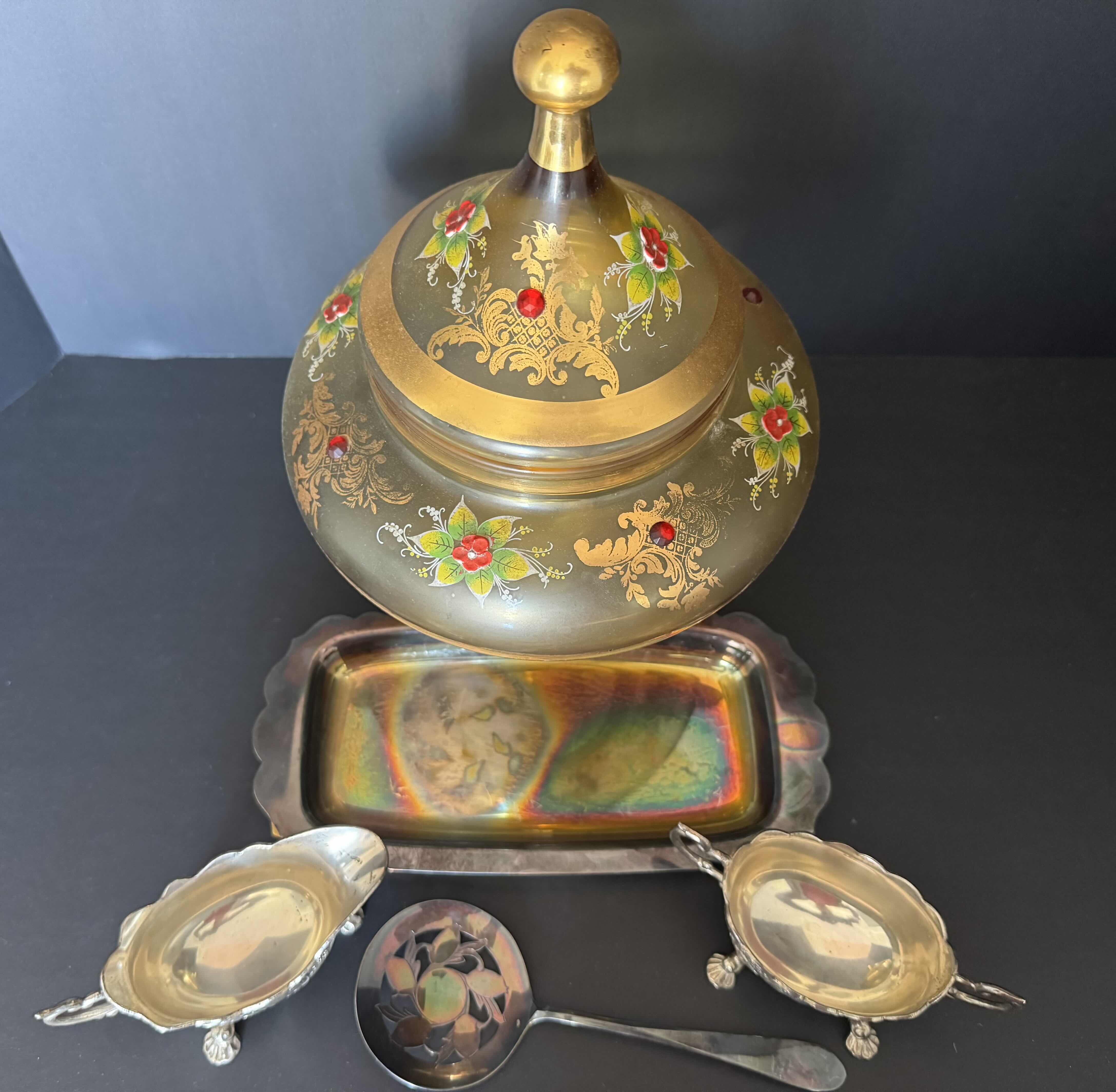 Photo 2 of 5- HOME DECOR ESSENTIALS-VINTAGE FRENCH STYLE SERVING ITEMS. GRAVY BOAT, SERVING TRAY ETC.