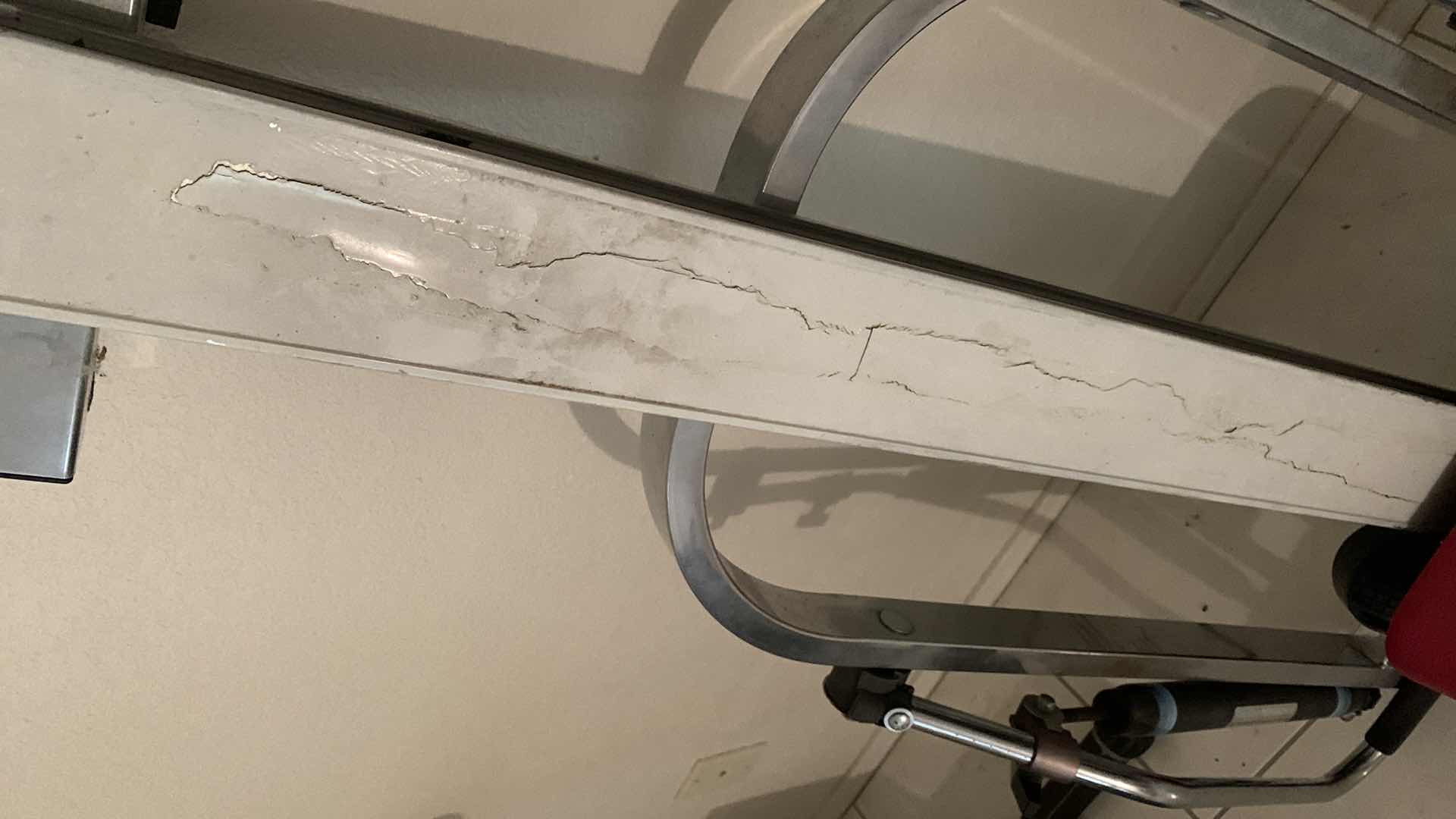 Photo 1 of COMPRESSED AIR MANUEL ROWING MACHINE. EXERCISE EQUIPTMENT.