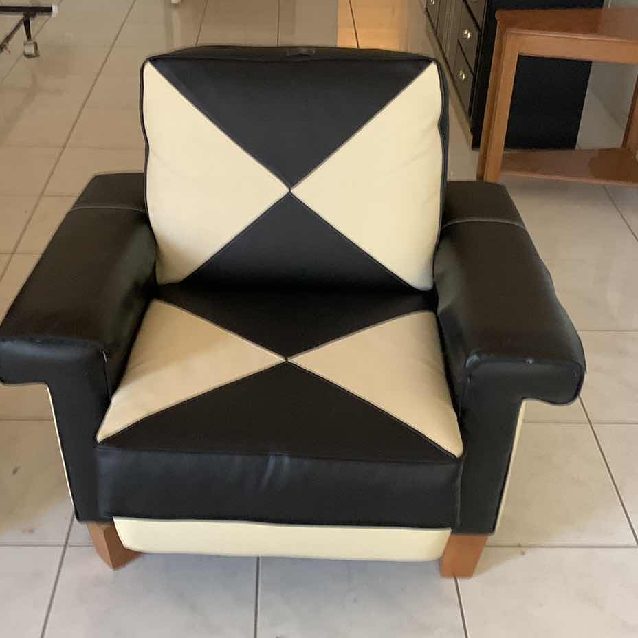 Photo 1 of TOD OLDHAM LAZYBOY LEATHER CHAIR 40” X 36” H 36”