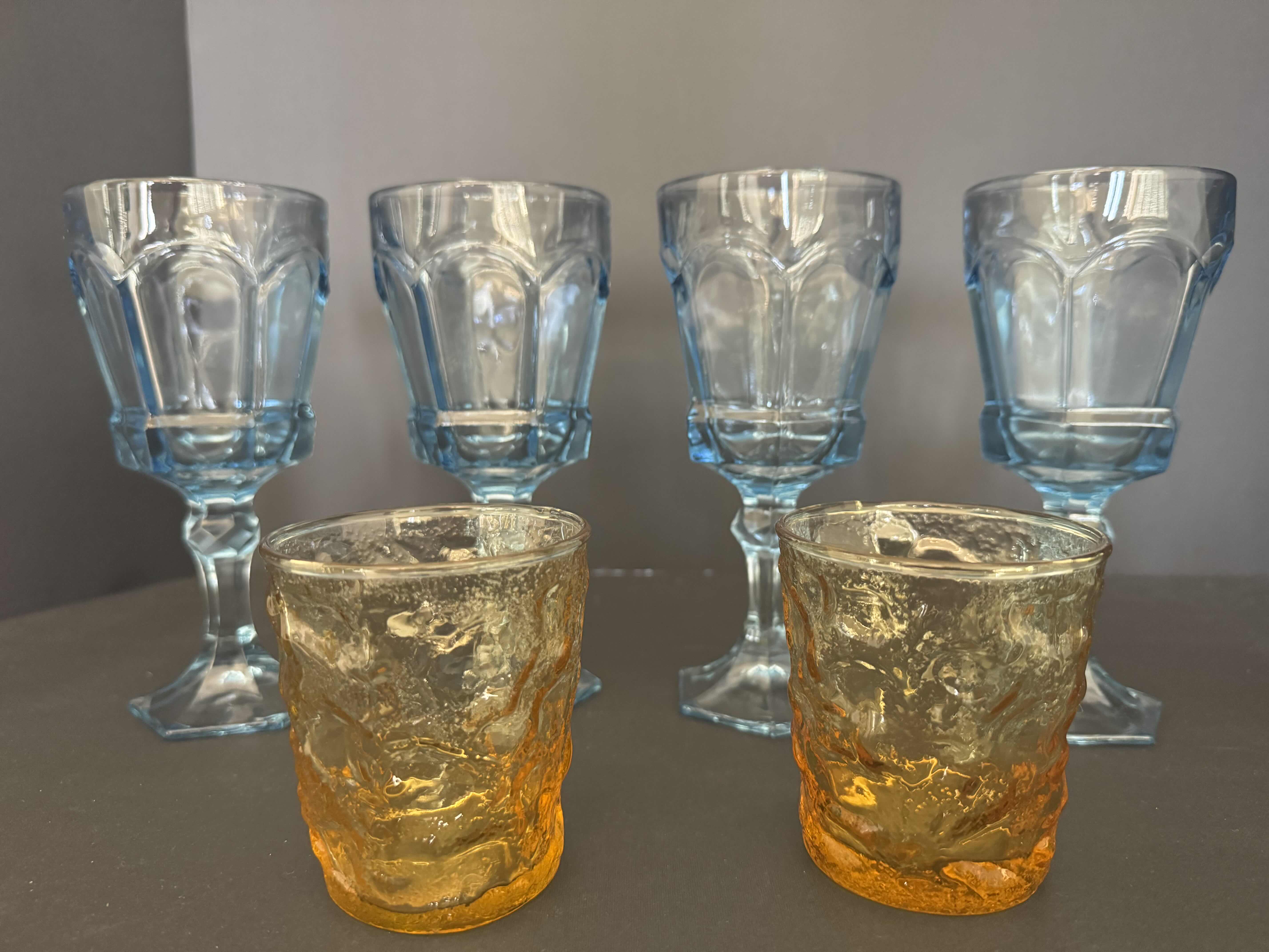 Photo 1 of SET OF 4 BLUE WINE GLASSES & 2 VINTAGE YELLOW GLASSES