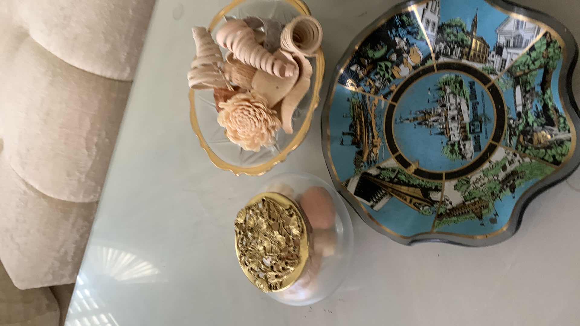 Photo 4 of ASSORTED POTPOURRI