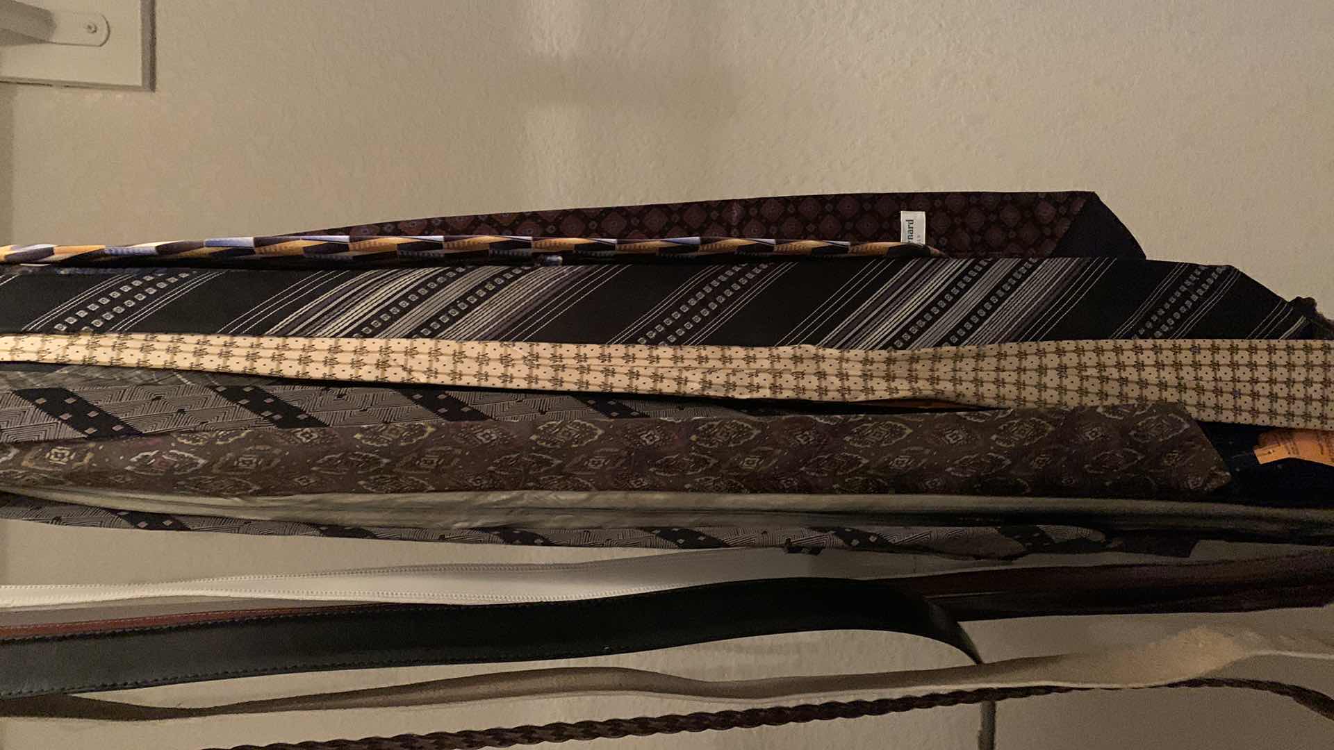 Photo 6 of MENS BELT XL AND TIES