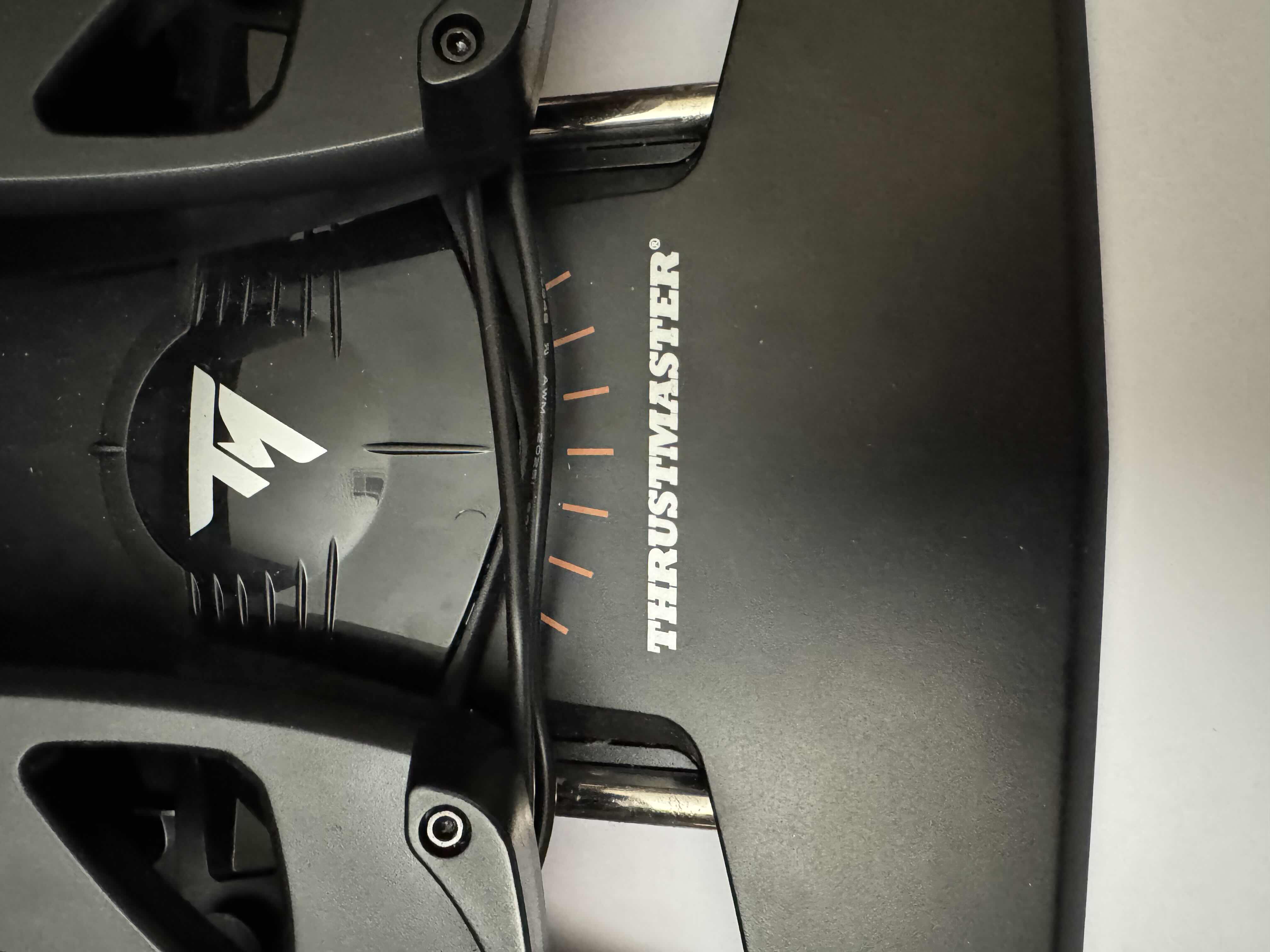 Photo 2 of 130
THRUSTMASTER T FLIGHT RUDDER PEDALS