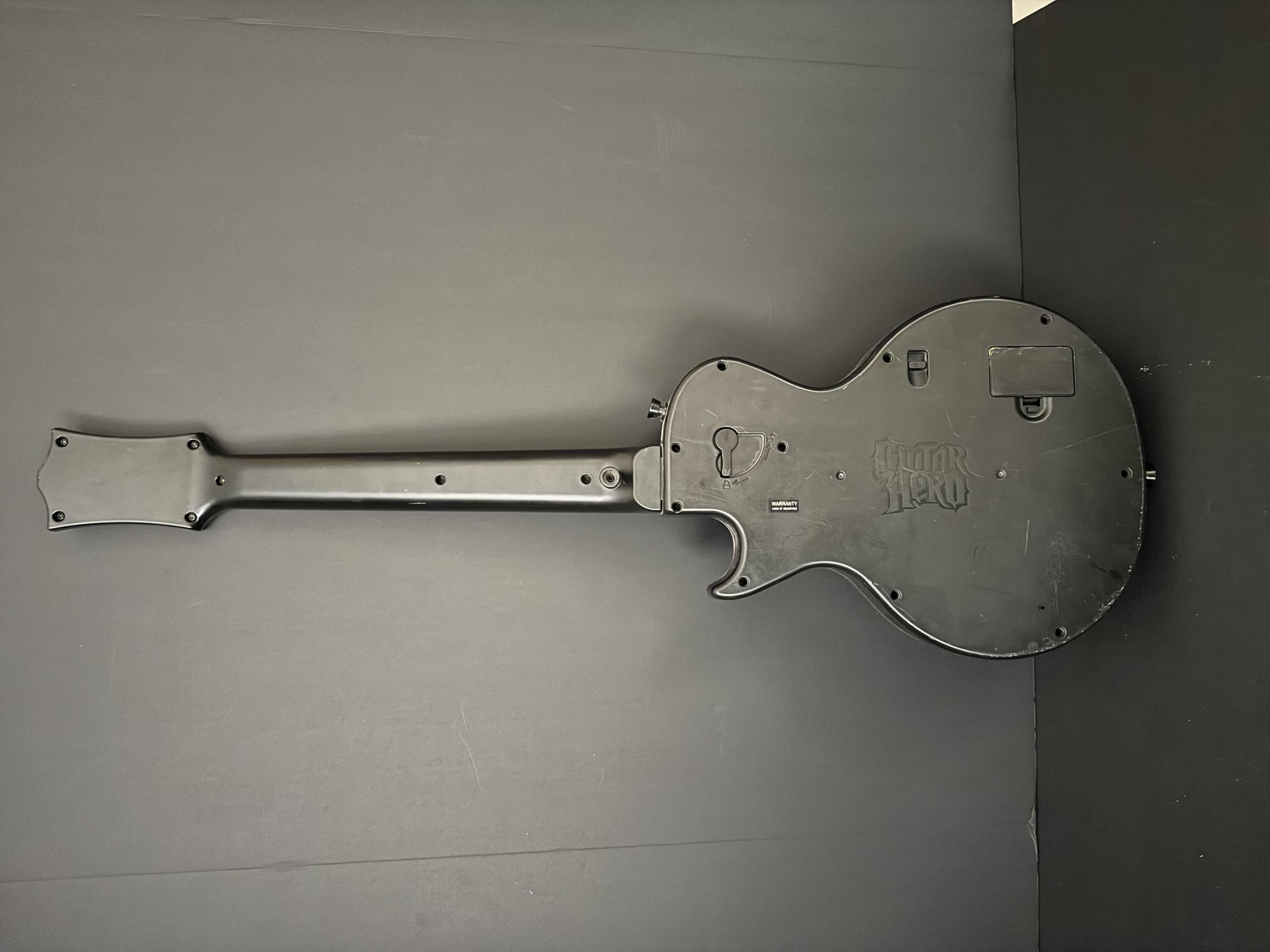 Photo 3 of GUITAR HERO