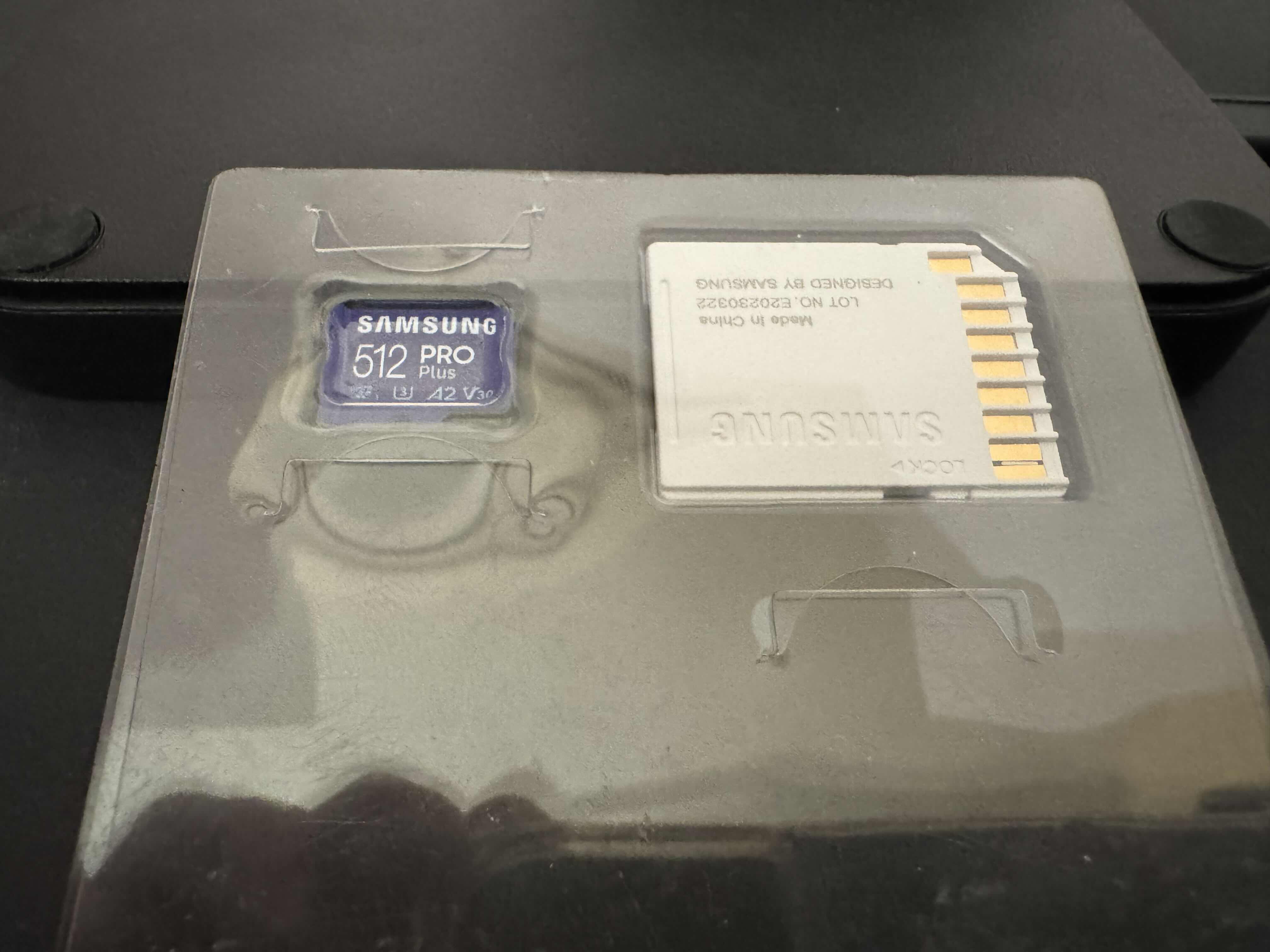 Photo 4 of DATA STORAGE AND GAMING HEADSET