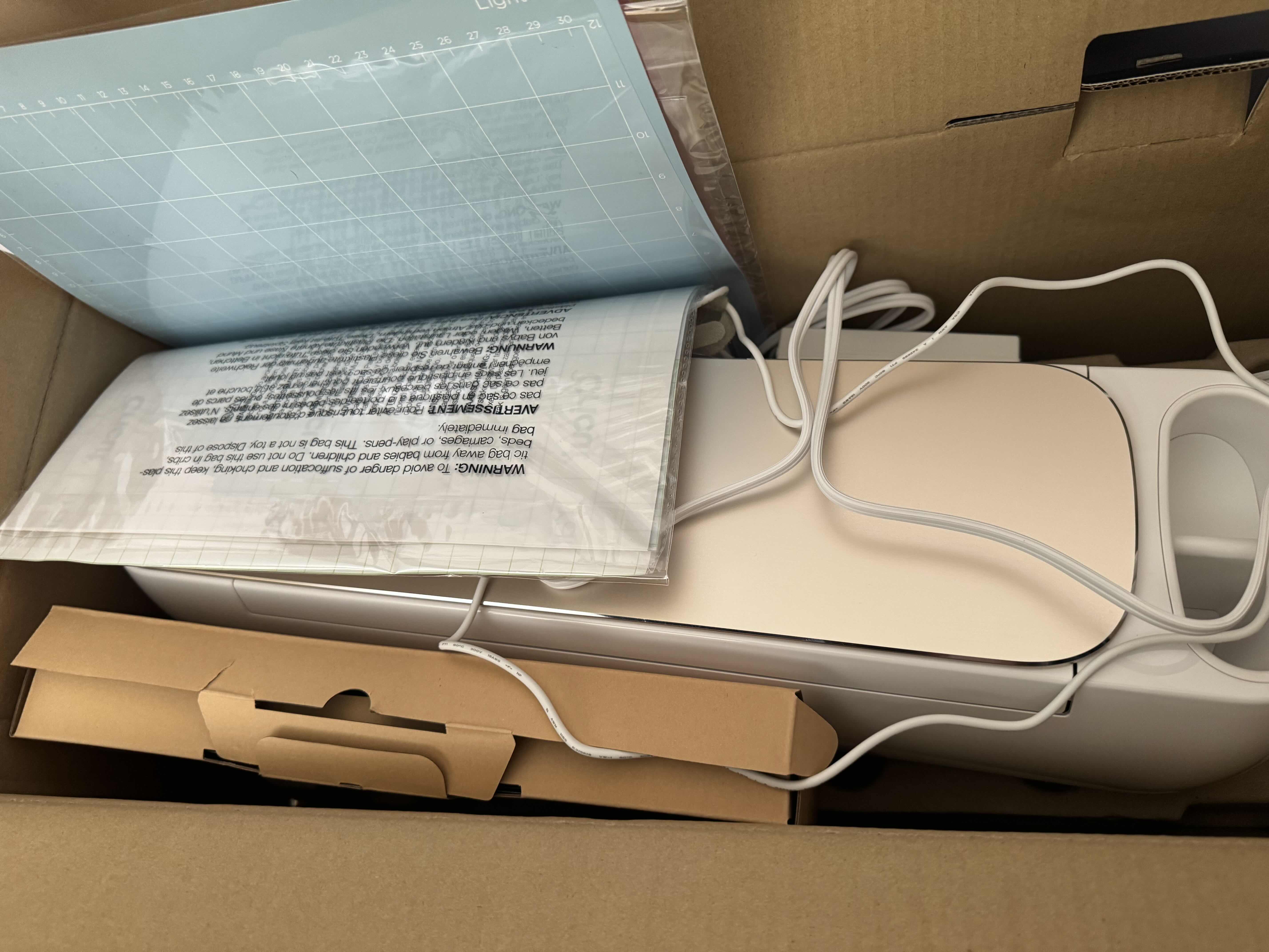 Photo 1 of CRICUT MAKER