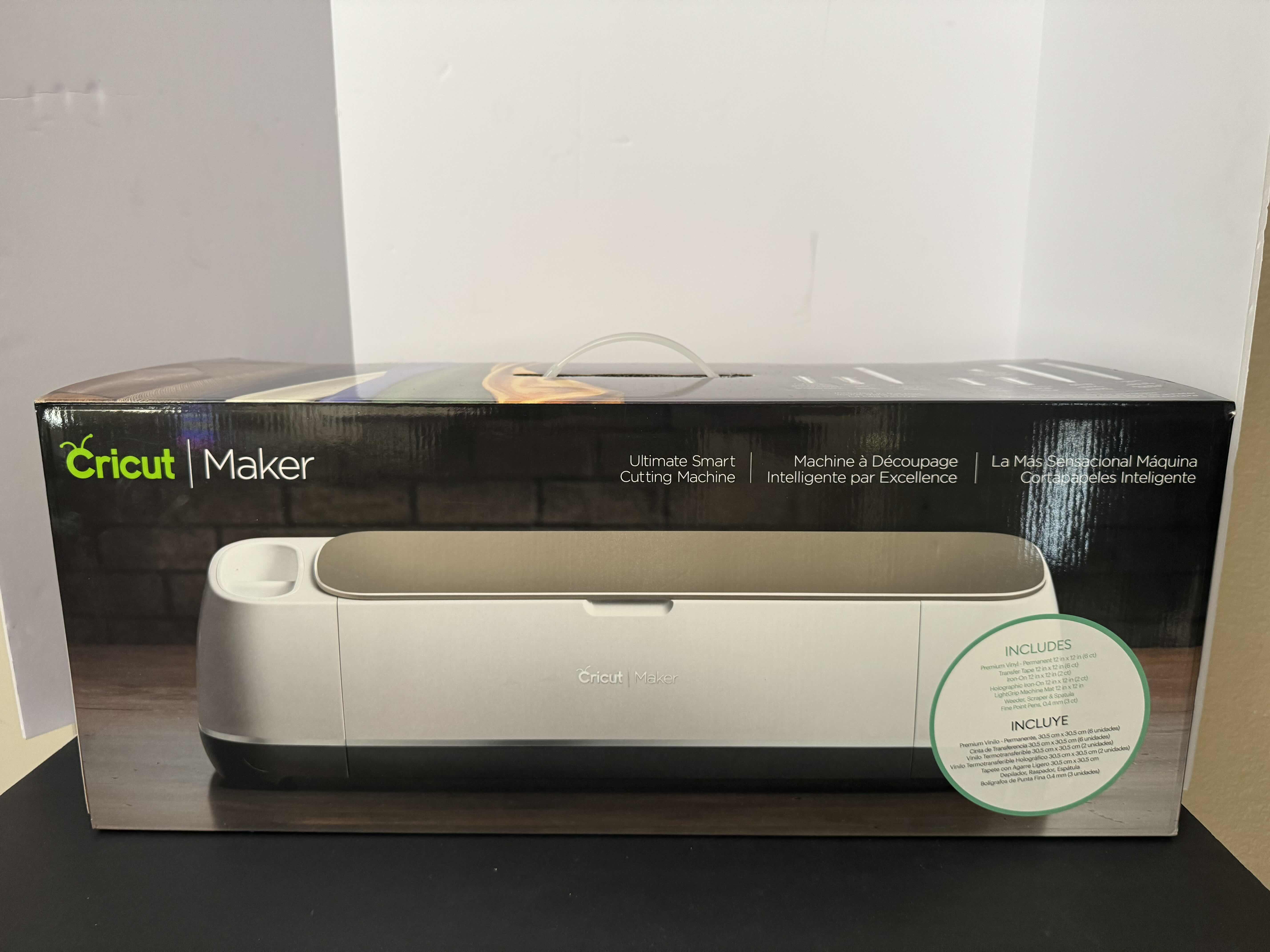 Photo 1 of CRICUT MAKER