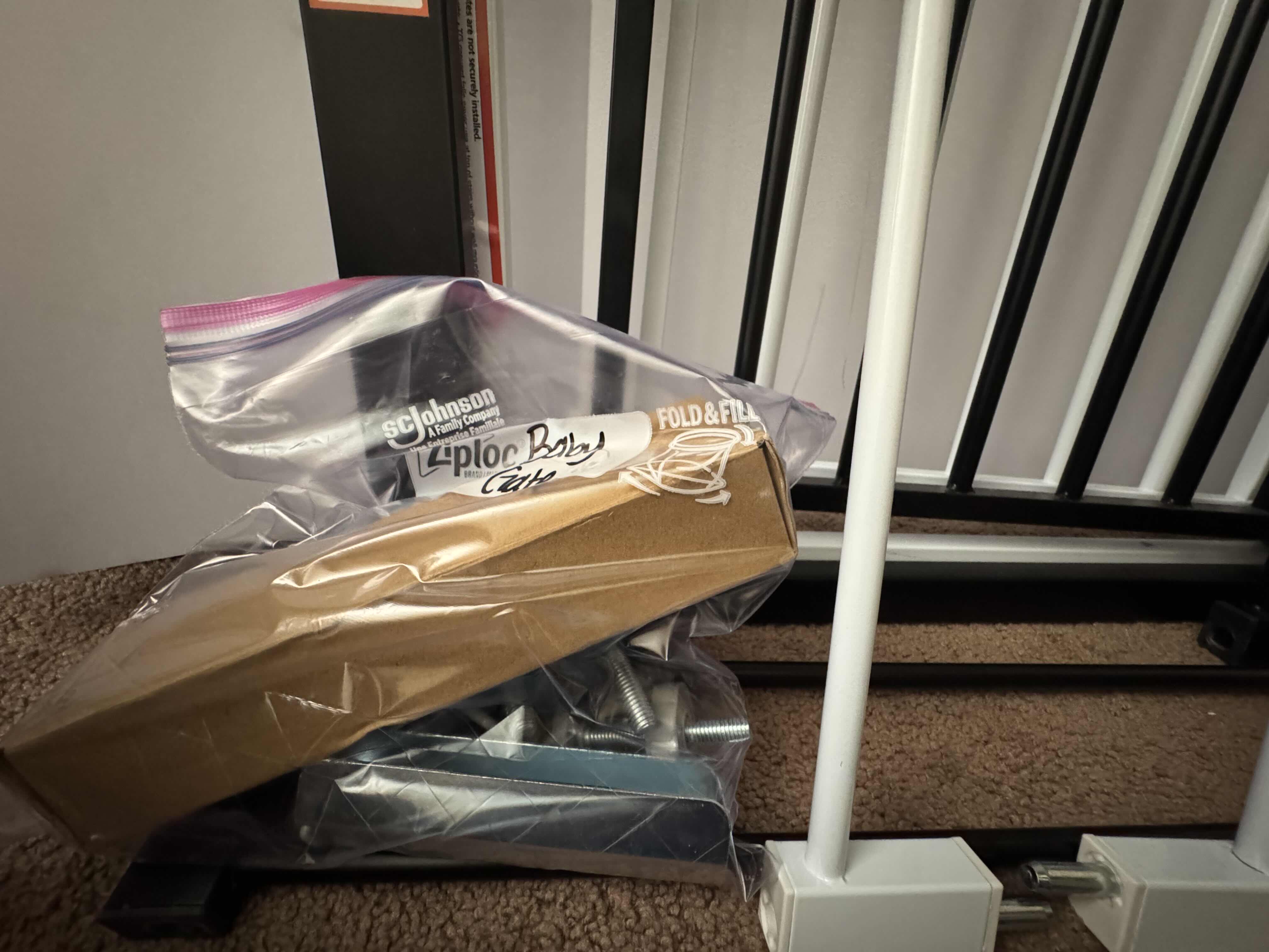 Photo 3 of 2- BABELIO BABY GATES IN WHITE AND BLACK