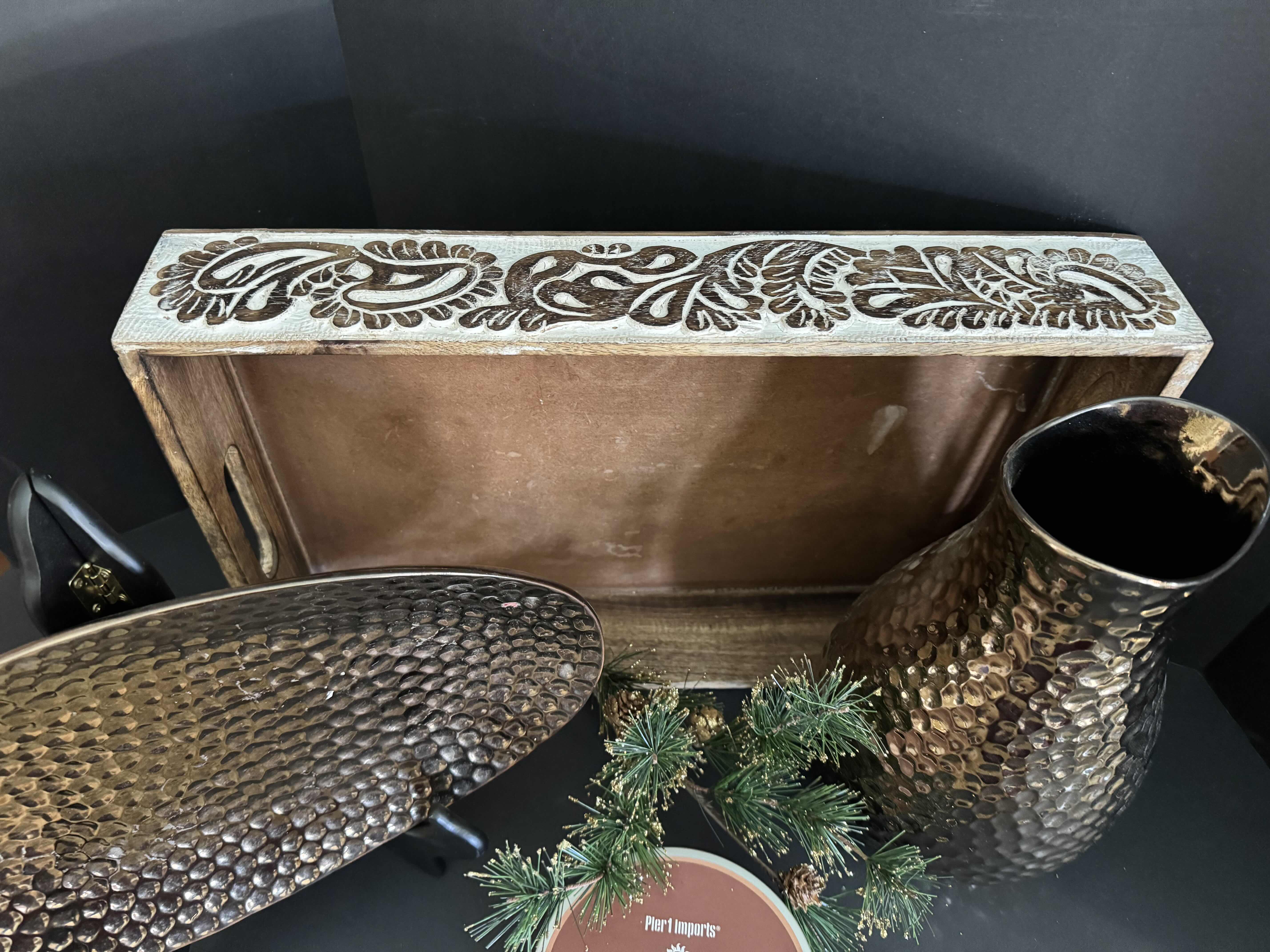 Photo 1 of 5- HOME DECOR ITEMS VASE H12”