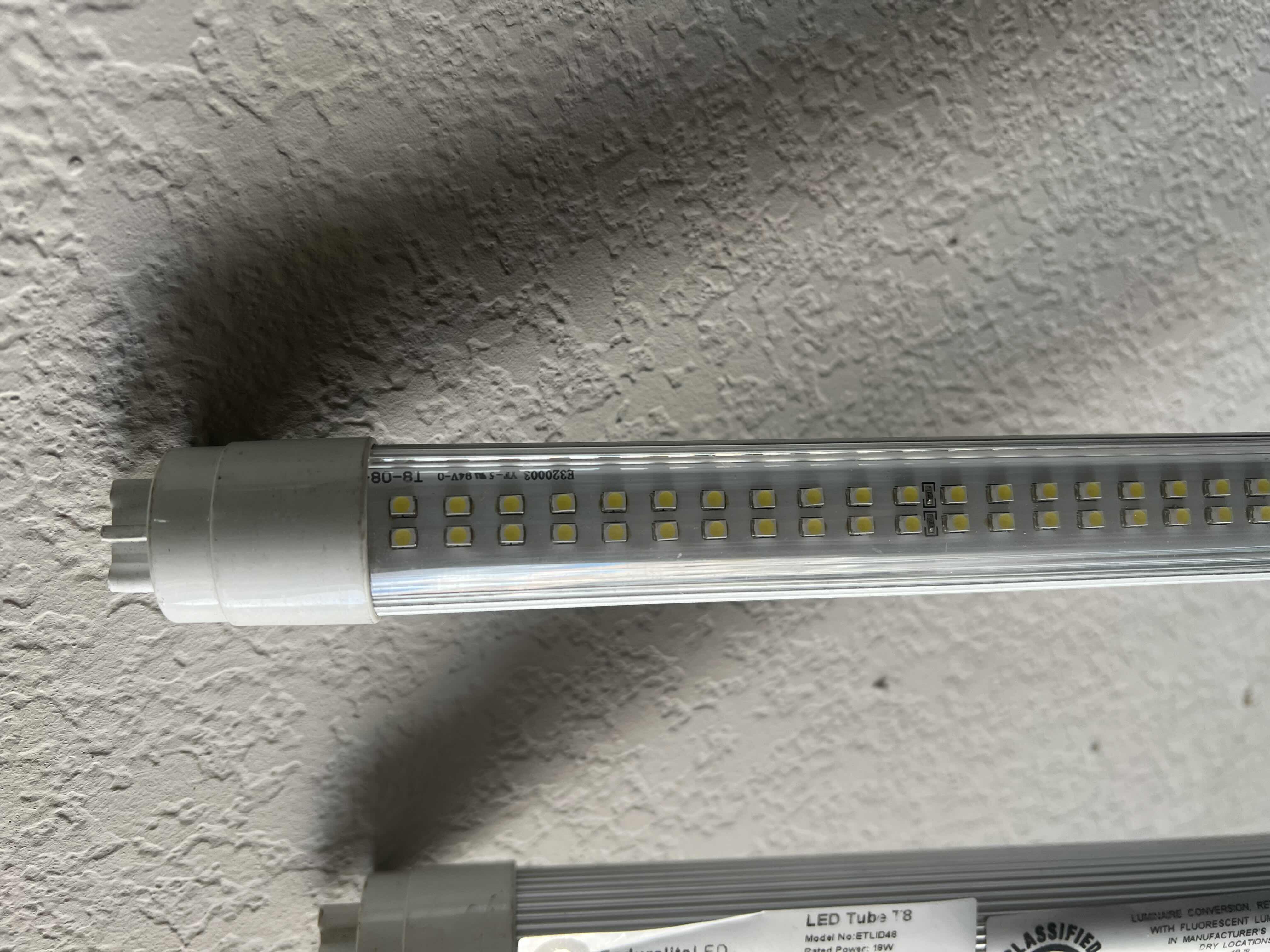 Photo 1 of 2-4’ LED BULBS