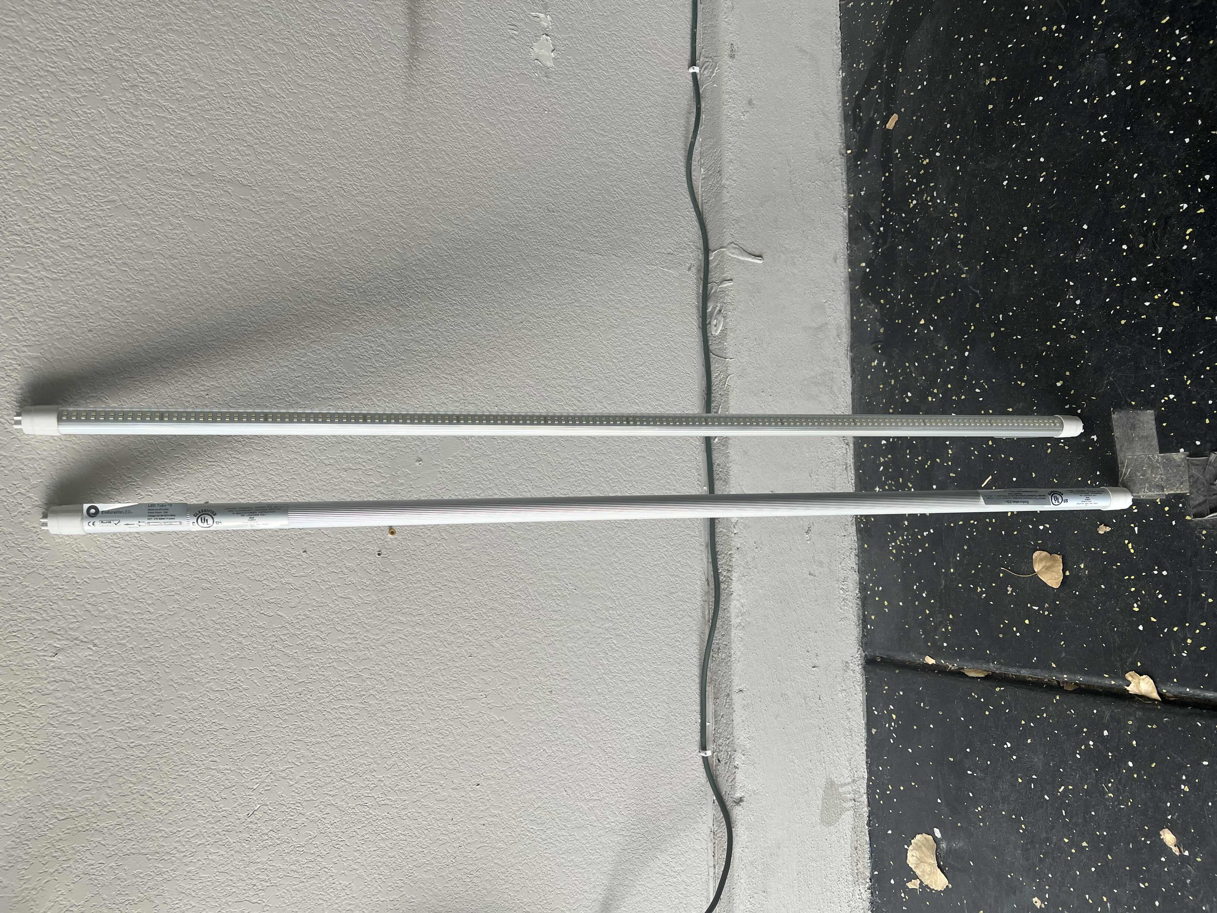 Photo 1 of 2-4’ LED BULBS