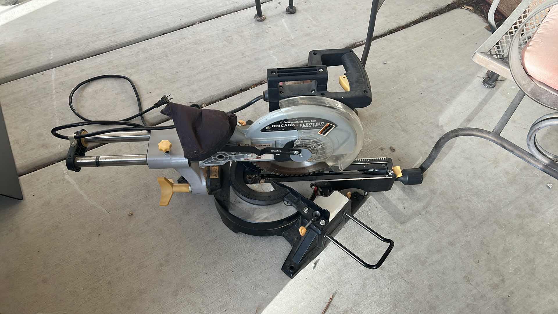 Photo 1 of POWER TOOLS-CHICAGO ELECTRIC 10" COMPOUND MITER SAW