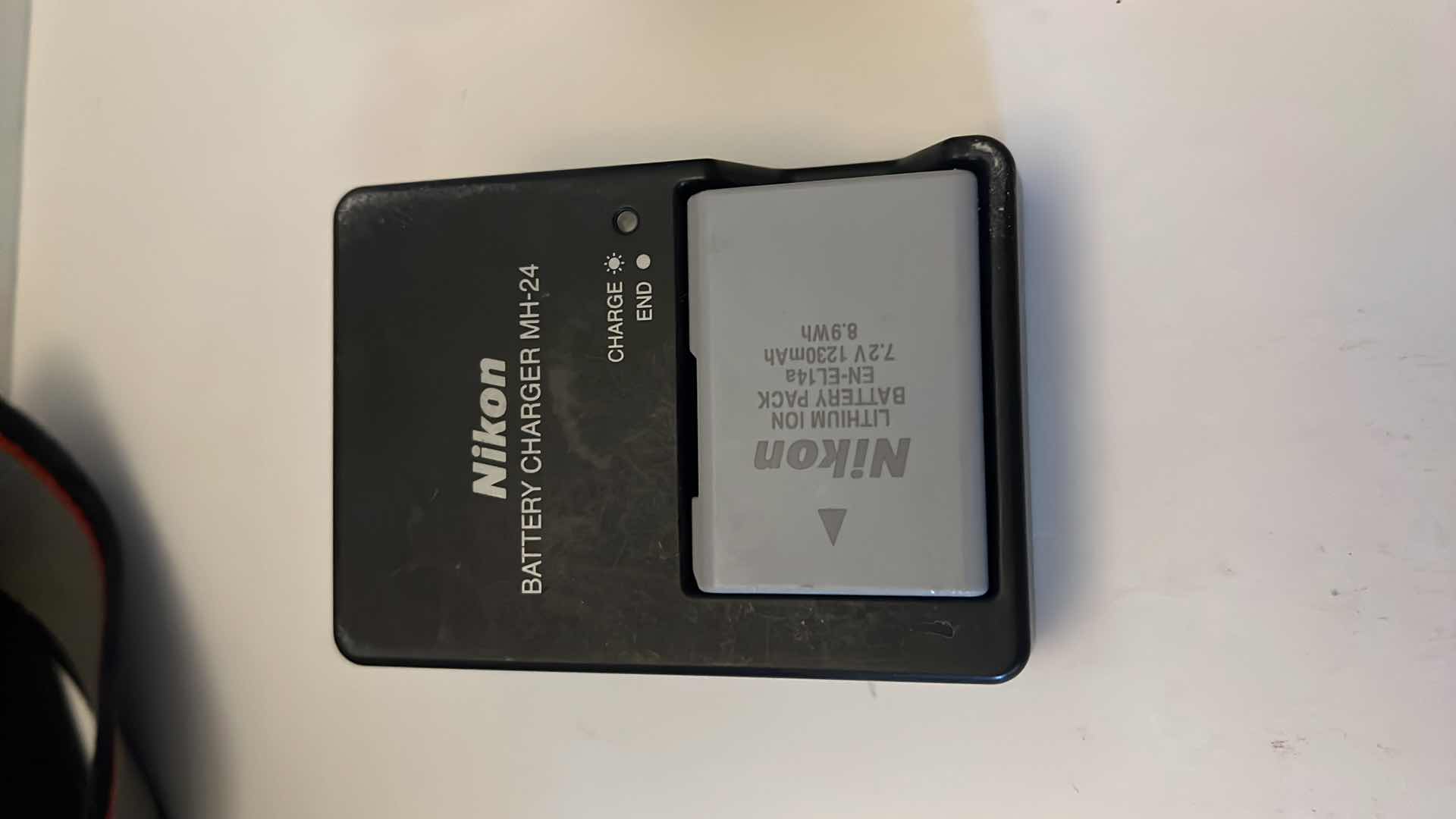 Photo 1 of NIKON AF N5005 FILM CAMERA