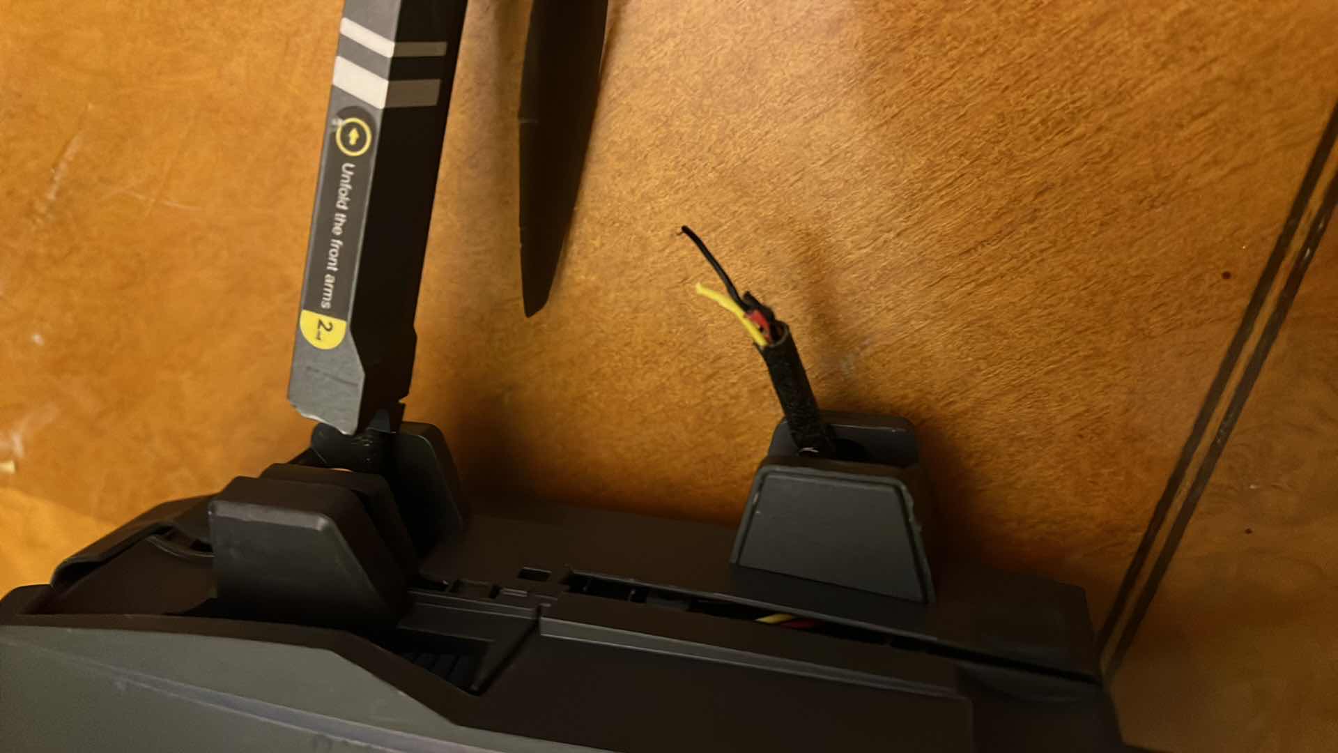 Photo 1 of HELICOPTOR DRONE-ONE PROPELLER IS BROKEN