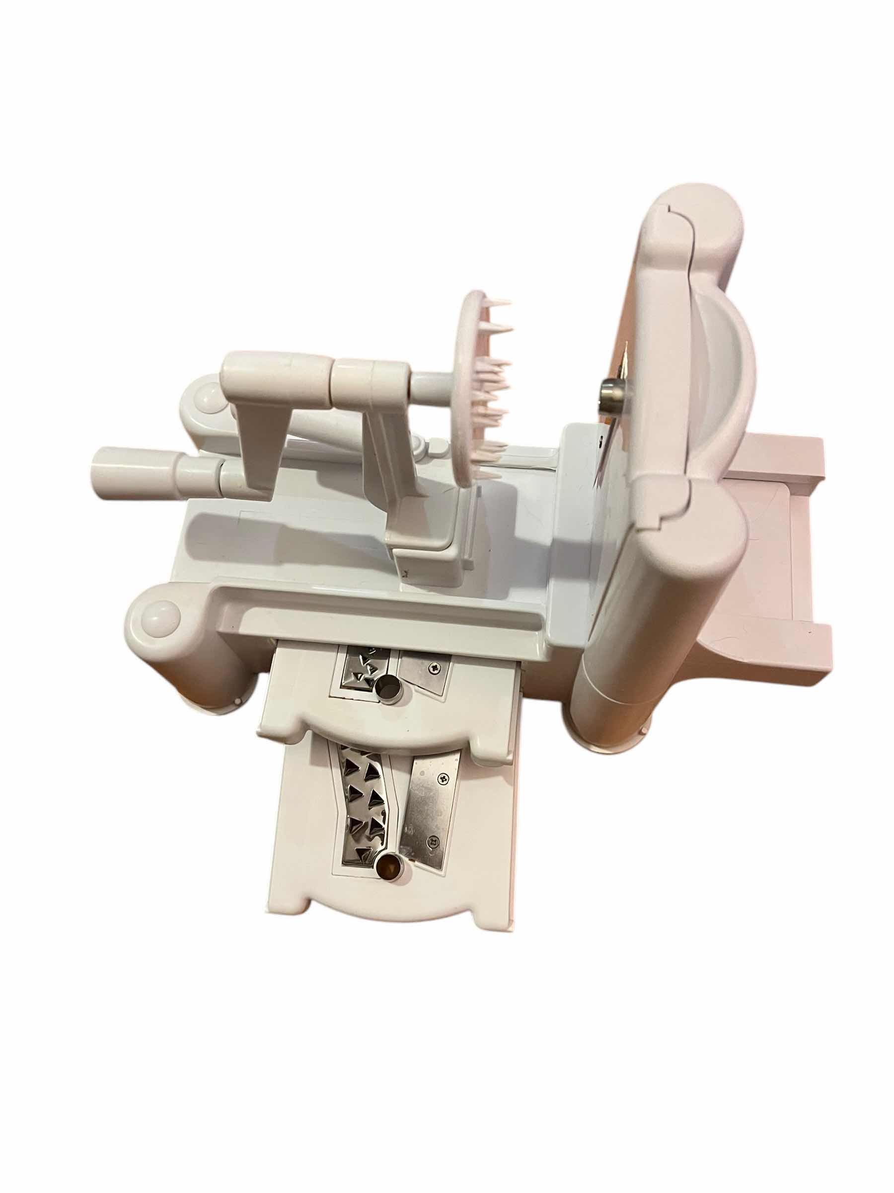 Photo 1 of KITCHEN SUPPLIES- VEGETABLE SPIRALIZER