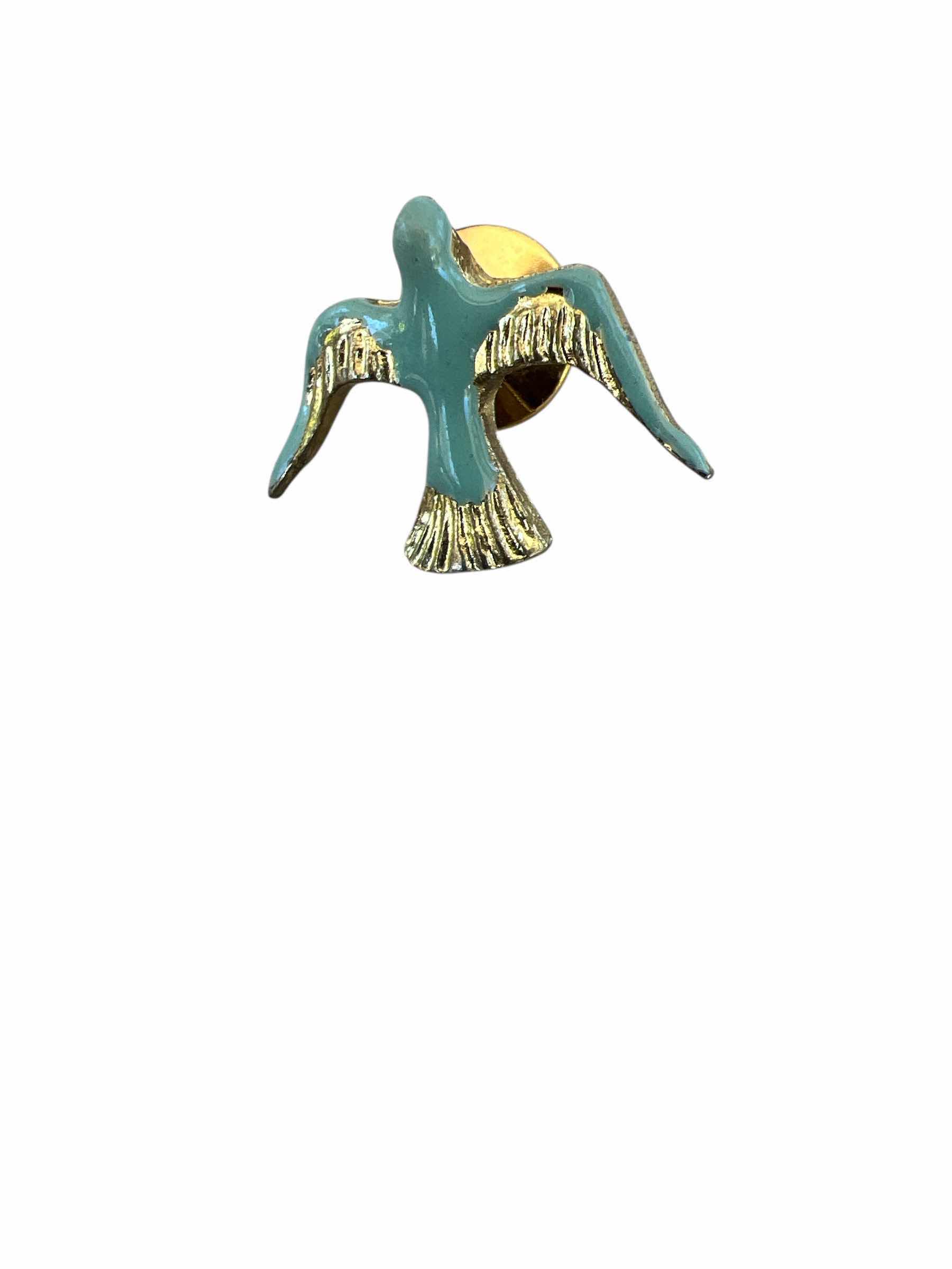 Photo 1 of 4 - FASHION RINGS AND BLUEBIRD PIN