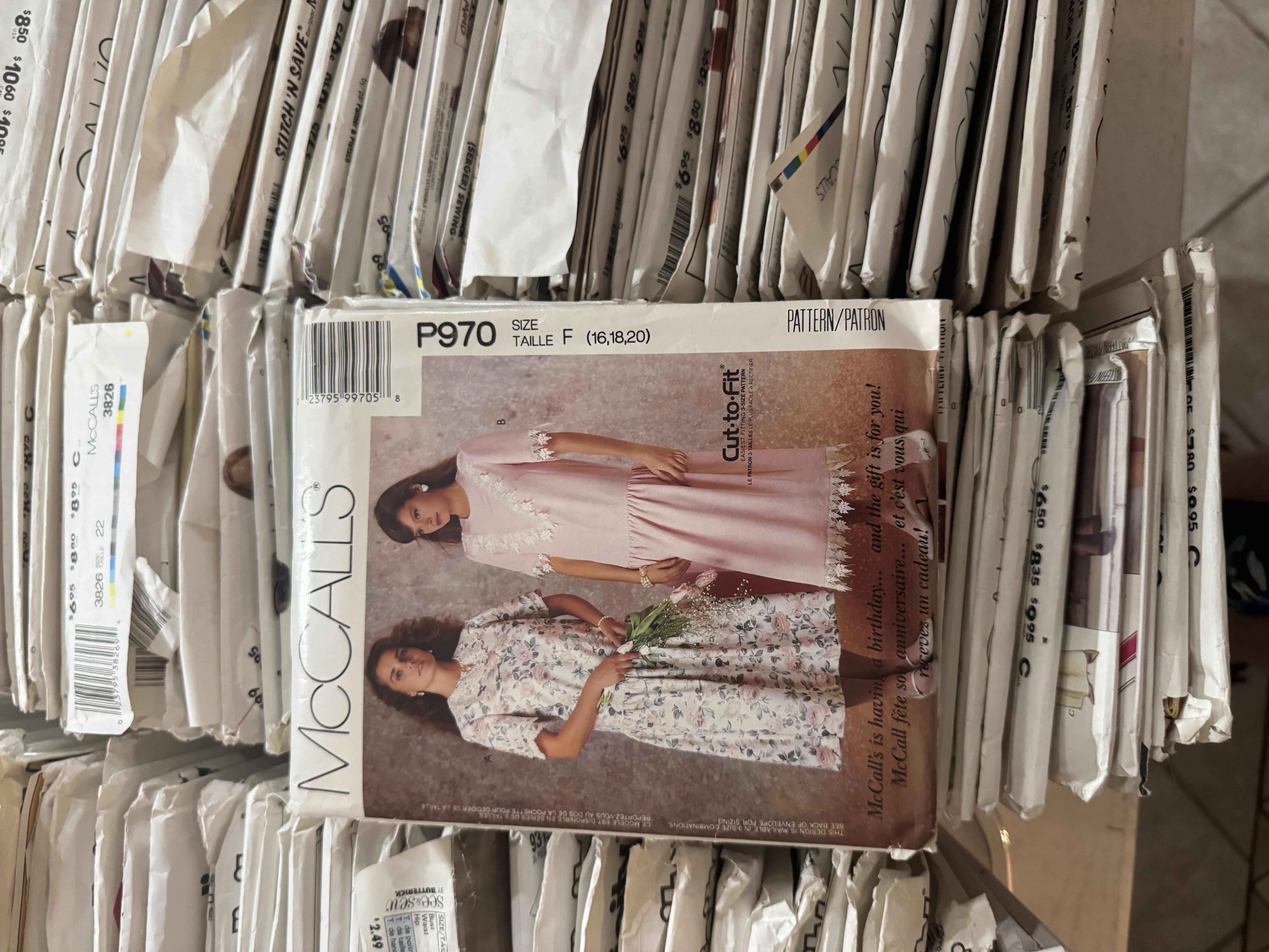 Photo 2 of TOTE OF PATTERNS