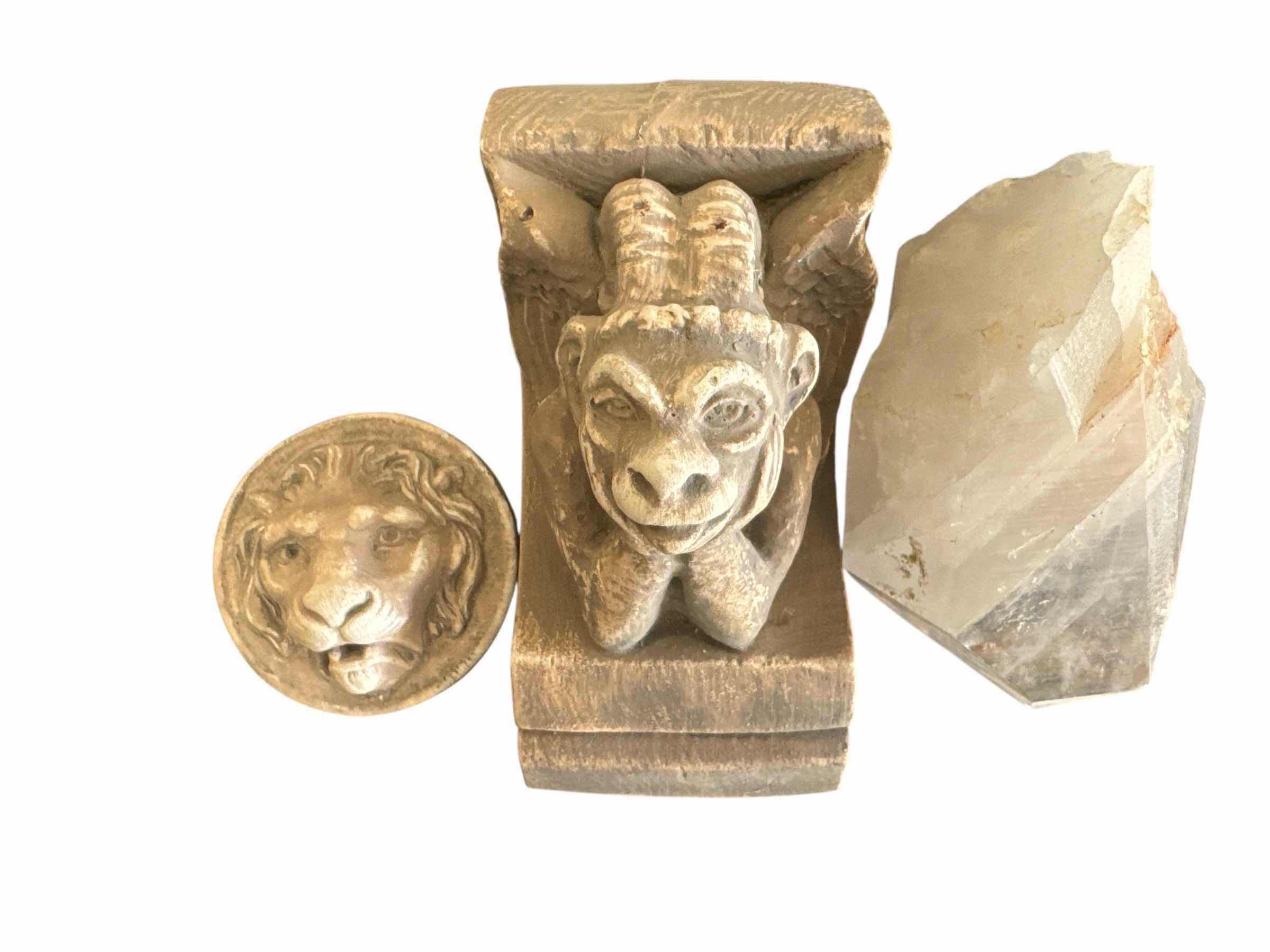 Photo 1 of 3 DECOR ITEMS