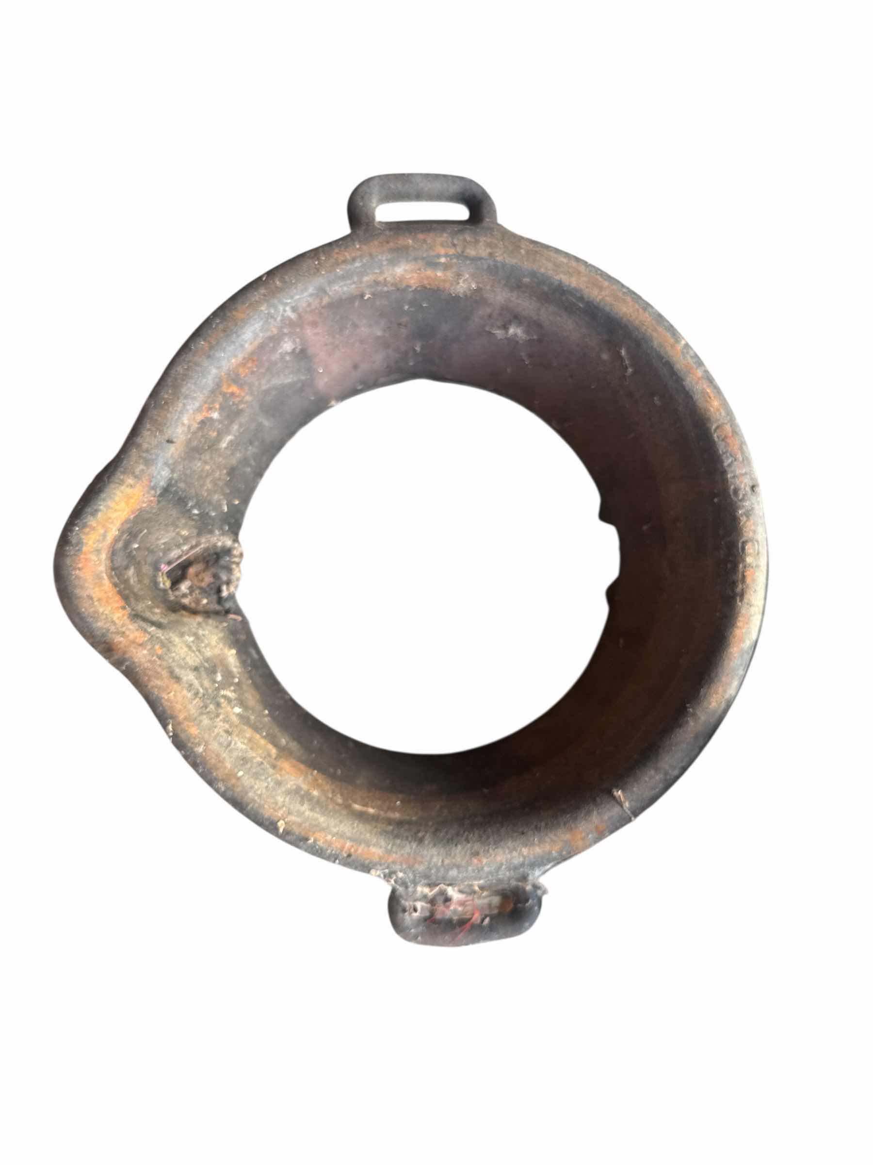 Photo 1 of 250
GRISWOLD CAST IRON WAFFLE MAKER AND BASE & COWL LAMP