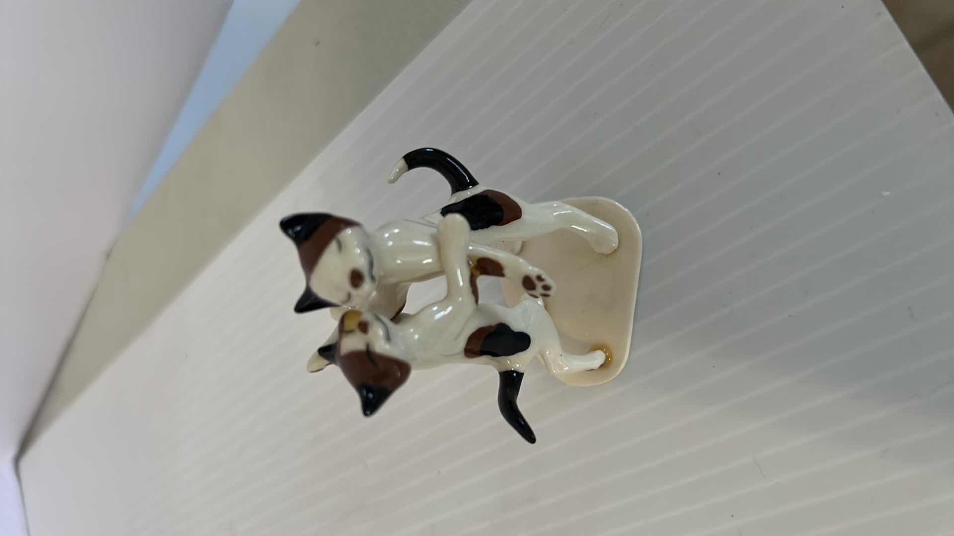 Photo 4 of 2- CAT ORNAMENTS 4- CERAMIC CAT COASTERS DANCING CATS