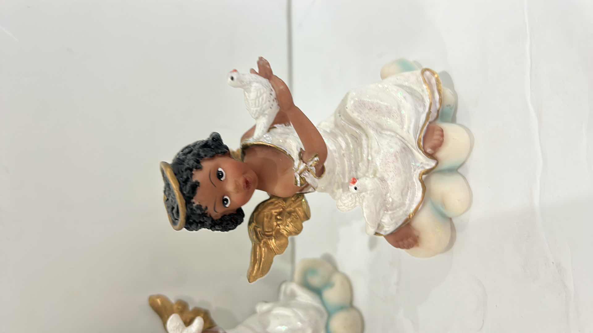 Photo 1 of 4 CERAMIC ANGEL FIGURES H4”