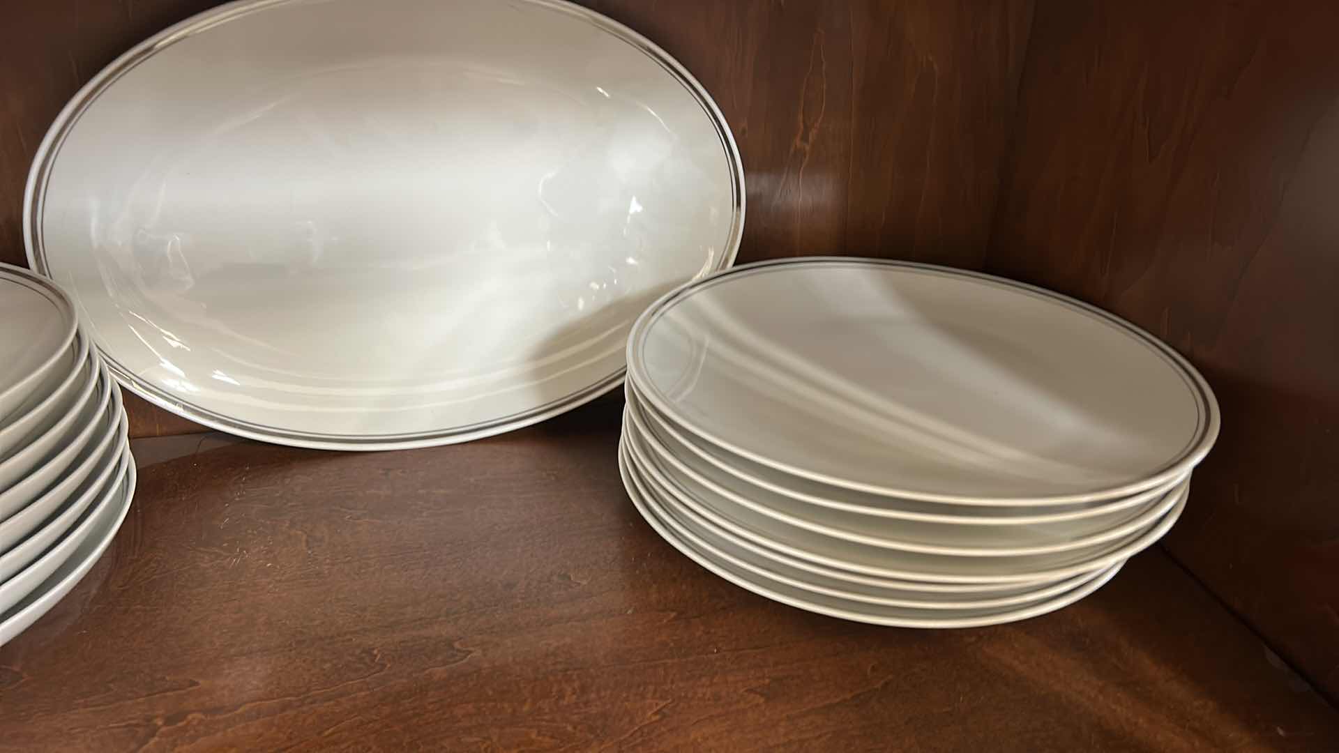 Photo 1 of 30 PC BAVARIA PORCELAIN CHINA ASSORTMENT