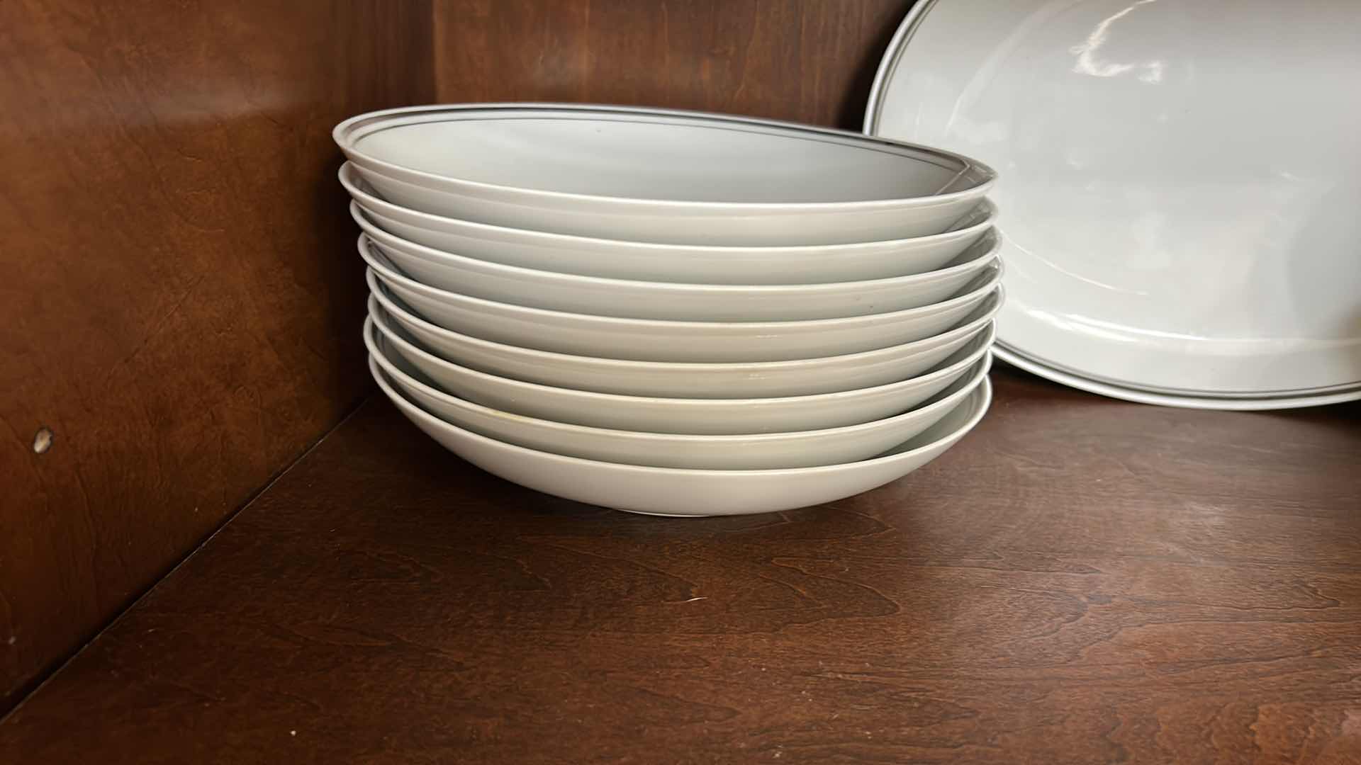 Photo 1 of 30 PC BAVARIA PORCELAIN CHINA ASSORTMENT