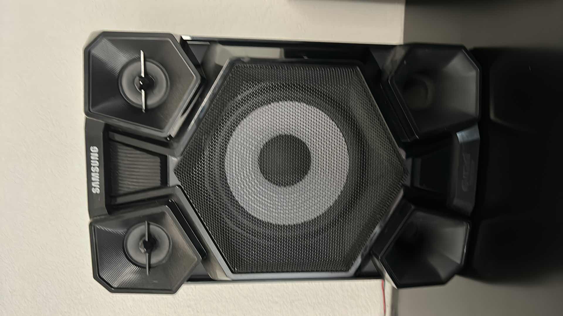 Photo 1 of SAMSUNG GIGA SOUND MINI HIGH FI COMPONENT AUDIO SYSTEM AND TWO SPEAKERS H16.5”