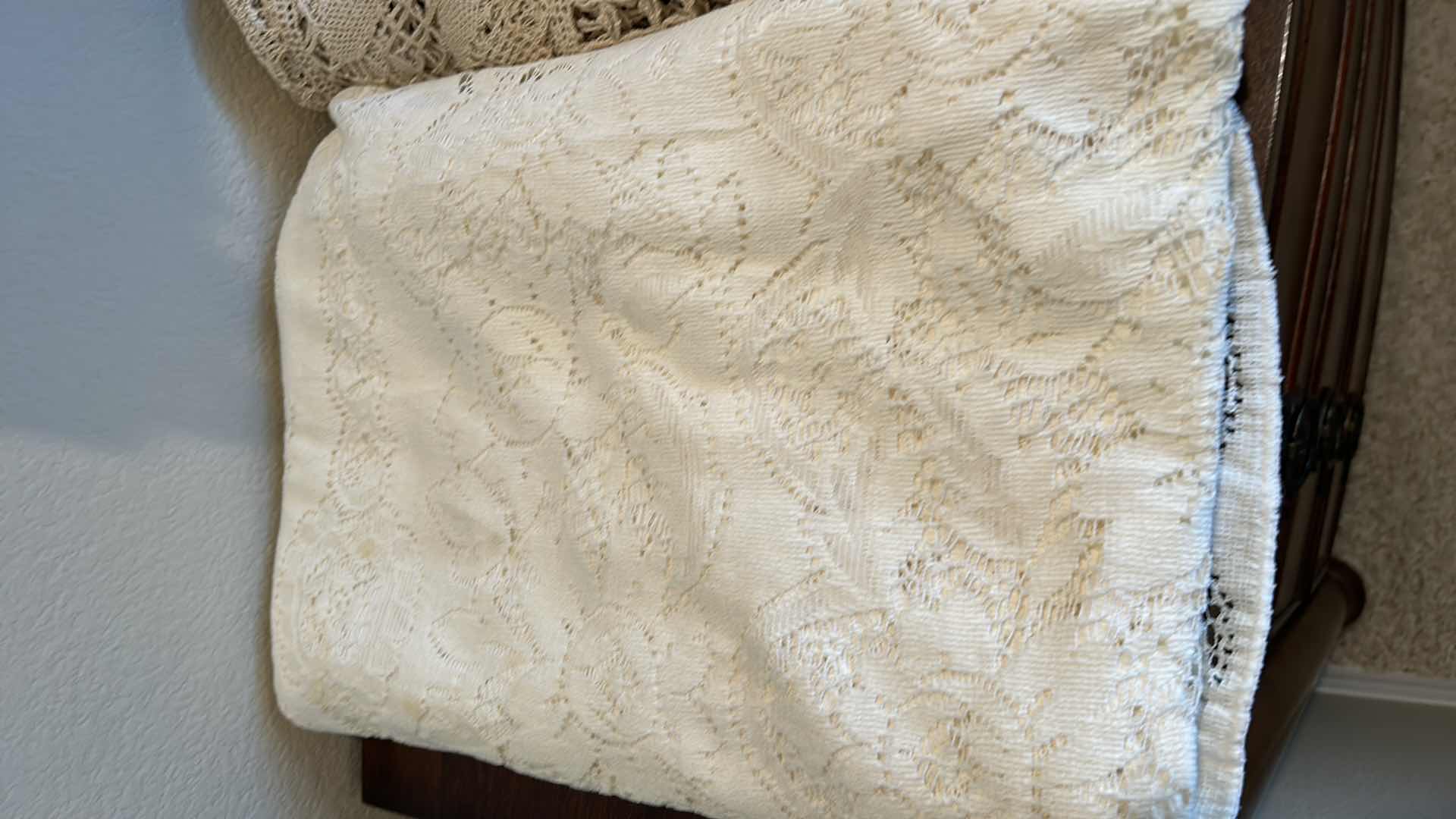 Photo 1 of 5 VINTAGE TABLE CLOTHS