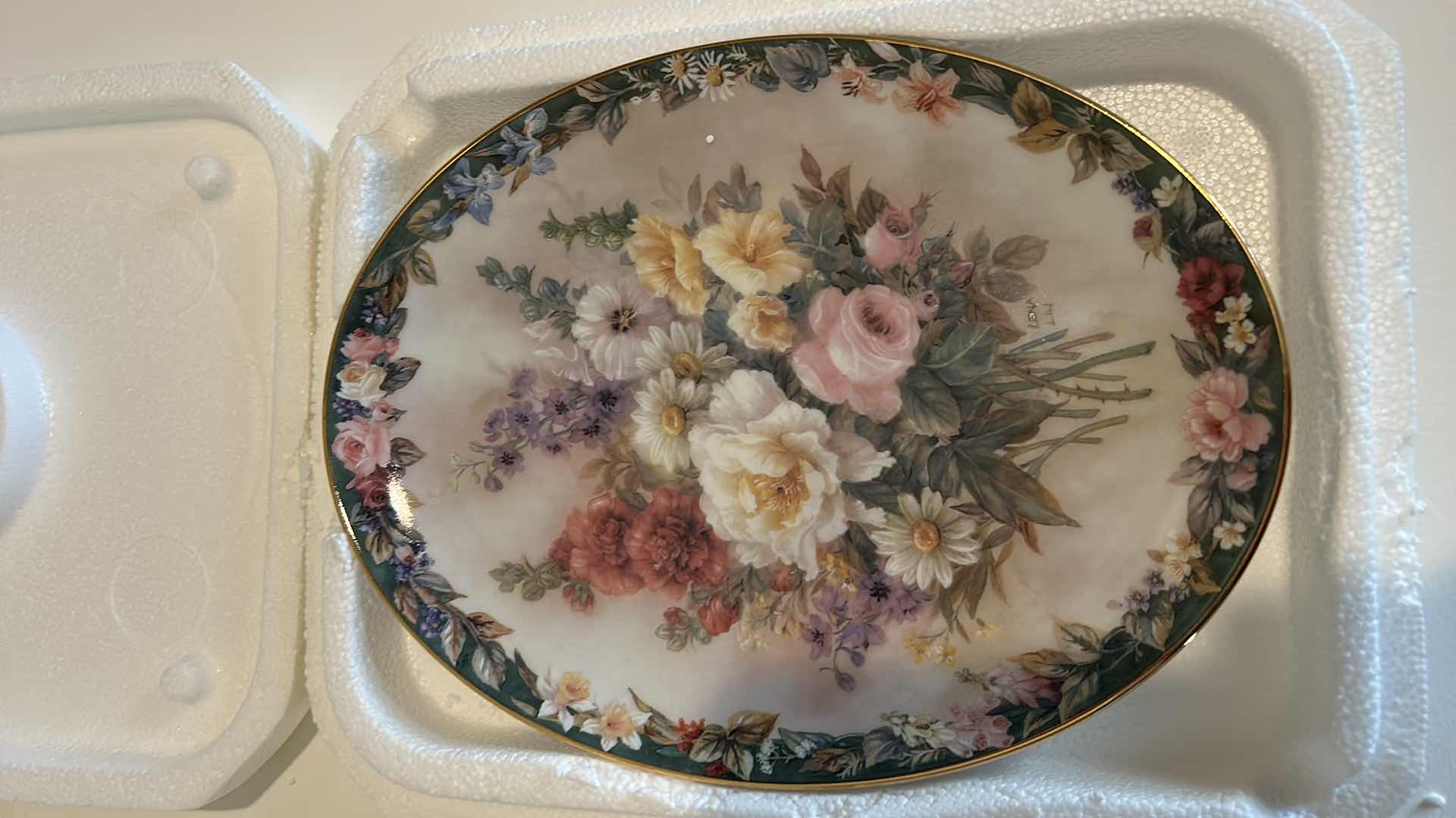 Photo 1 of AUTHENTIC ORIGINAL LIMITED EDITION “REMEMBRANCE” BY LENA LIU PORCELAIN PLATE 6 1/2” x 8 3/4”