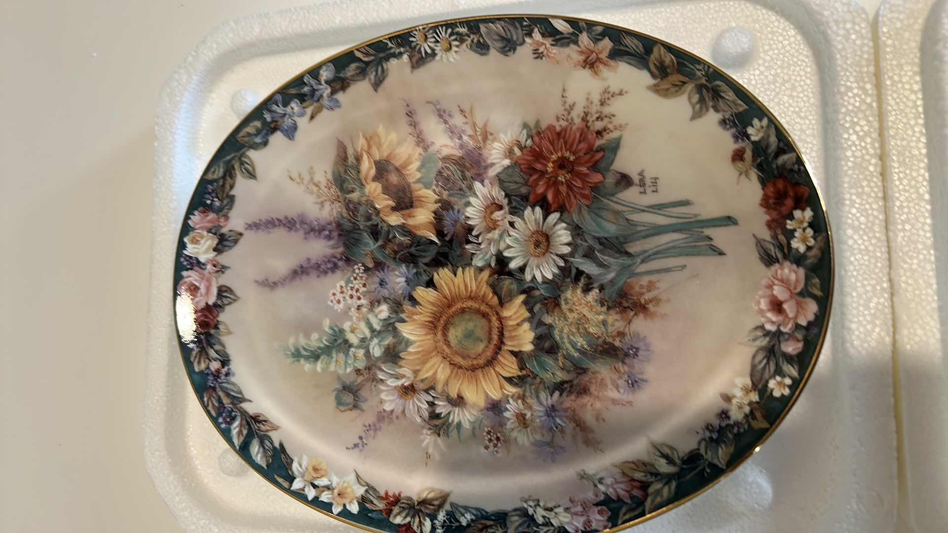 Photo 1 of AUTHENTIC ORIGINAL LIMITED EDITION “RADIANCE” BY LENA LIU PORCELAIN PLATE 6 1/2” x 8 3/4”